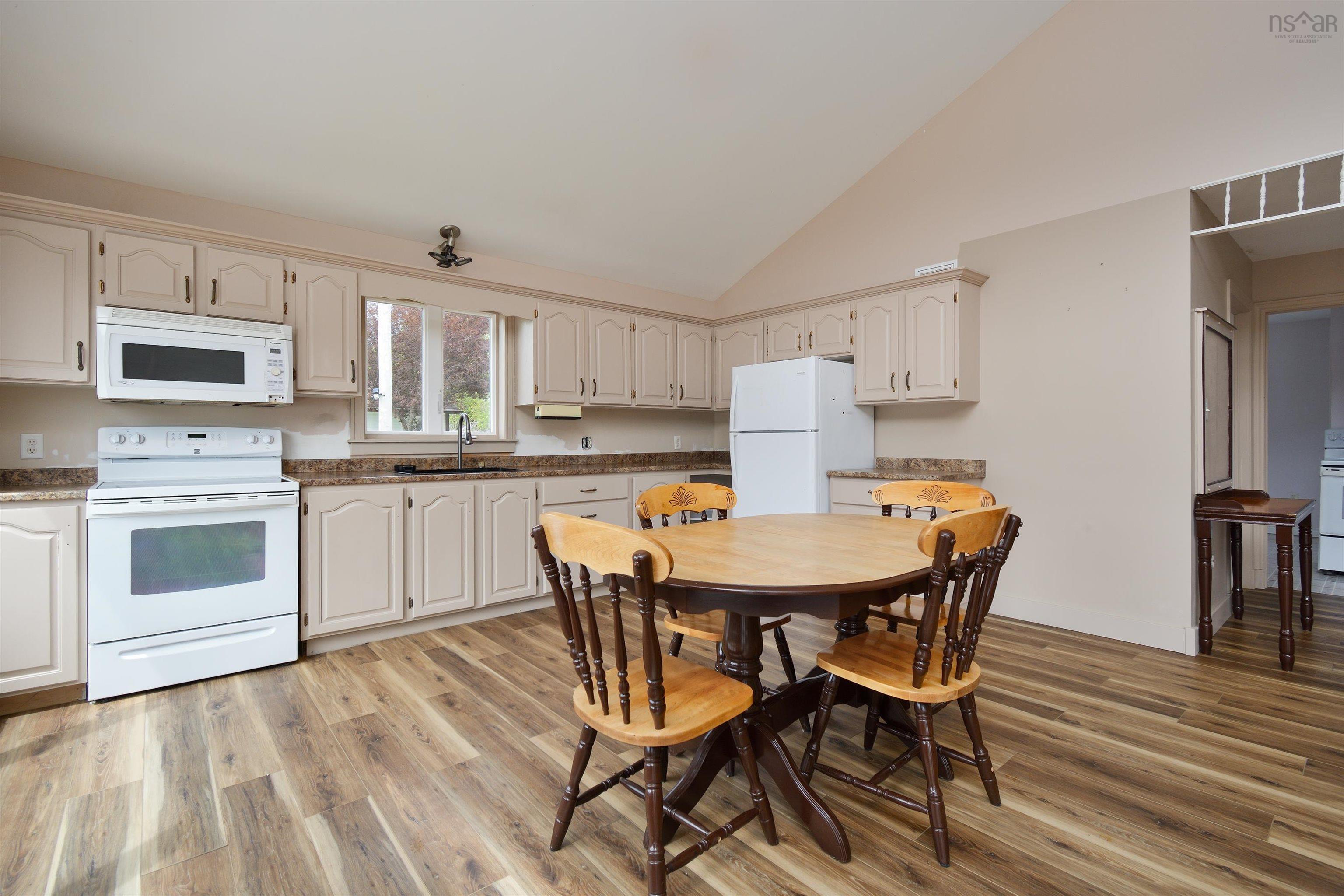 $559,000.00: 38103 Cabot Trail, Ingonish