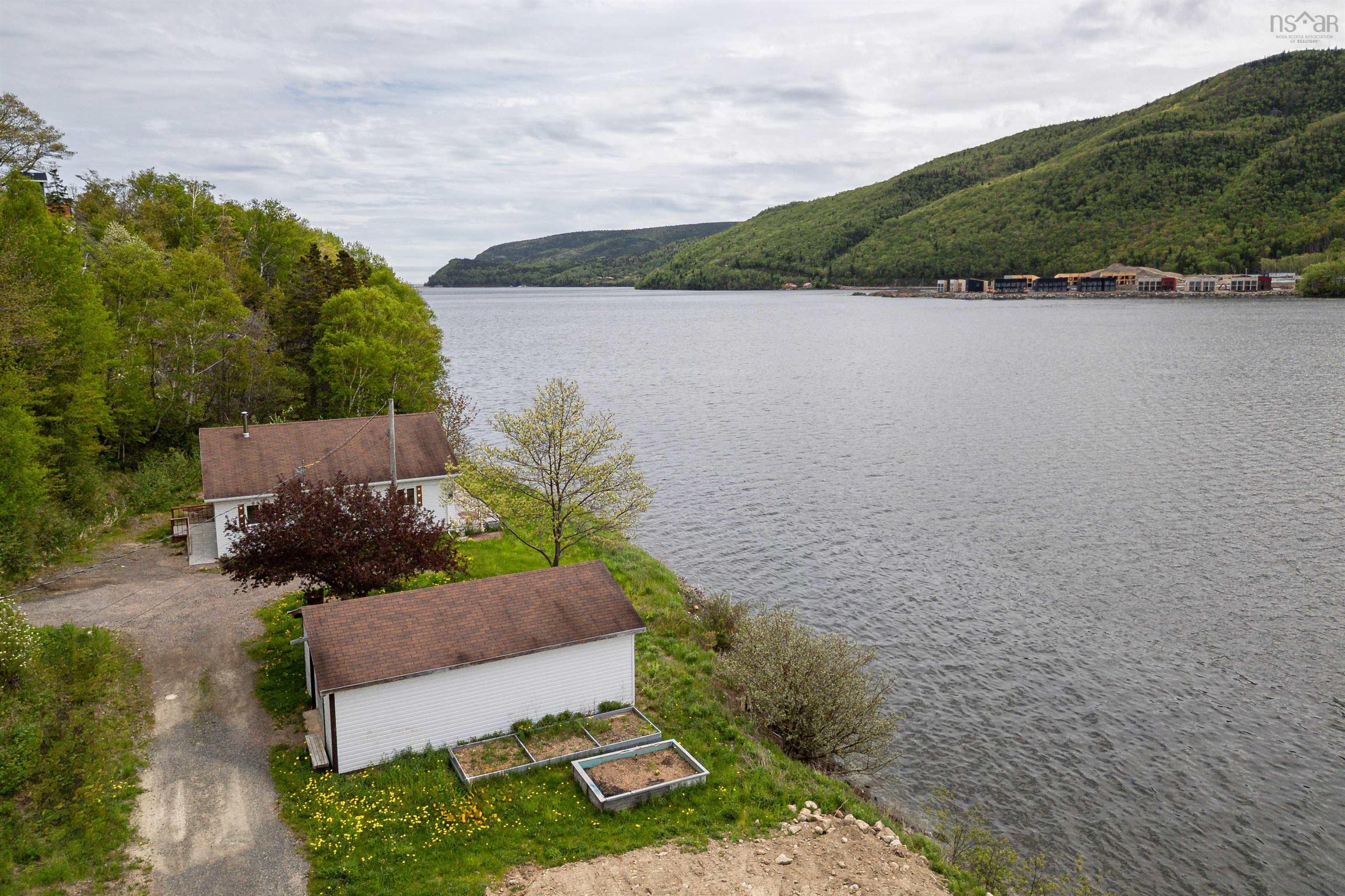 $559,000.00: 38103 Cabot Trail, Ingonish