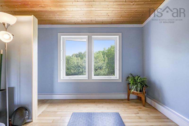 $685,000.00: 1749 Northwest Road, Blockhouse