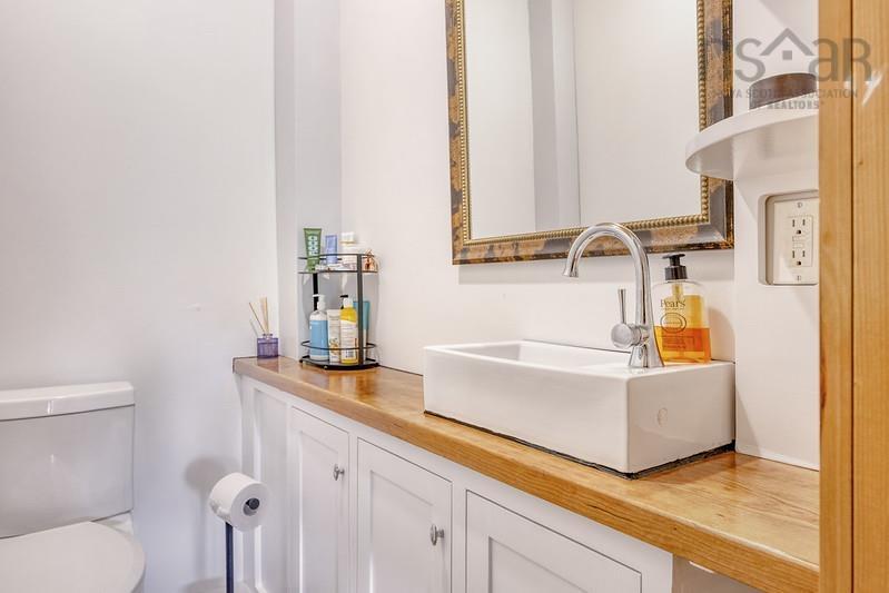 $685,000.00: 1749 Northwest Road, Blockhouse