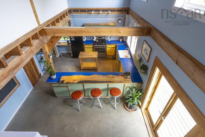 $685,000.00: 1749 Northwest Road, Blockhouse