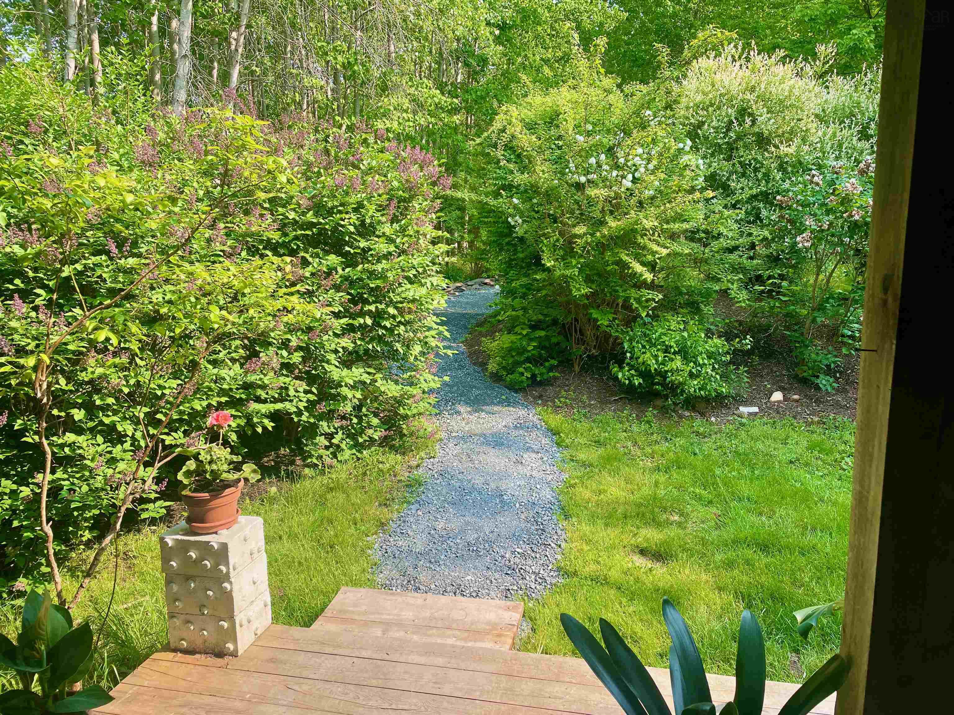 $685,000.00: 1749 Northwest Road, Blockhouse