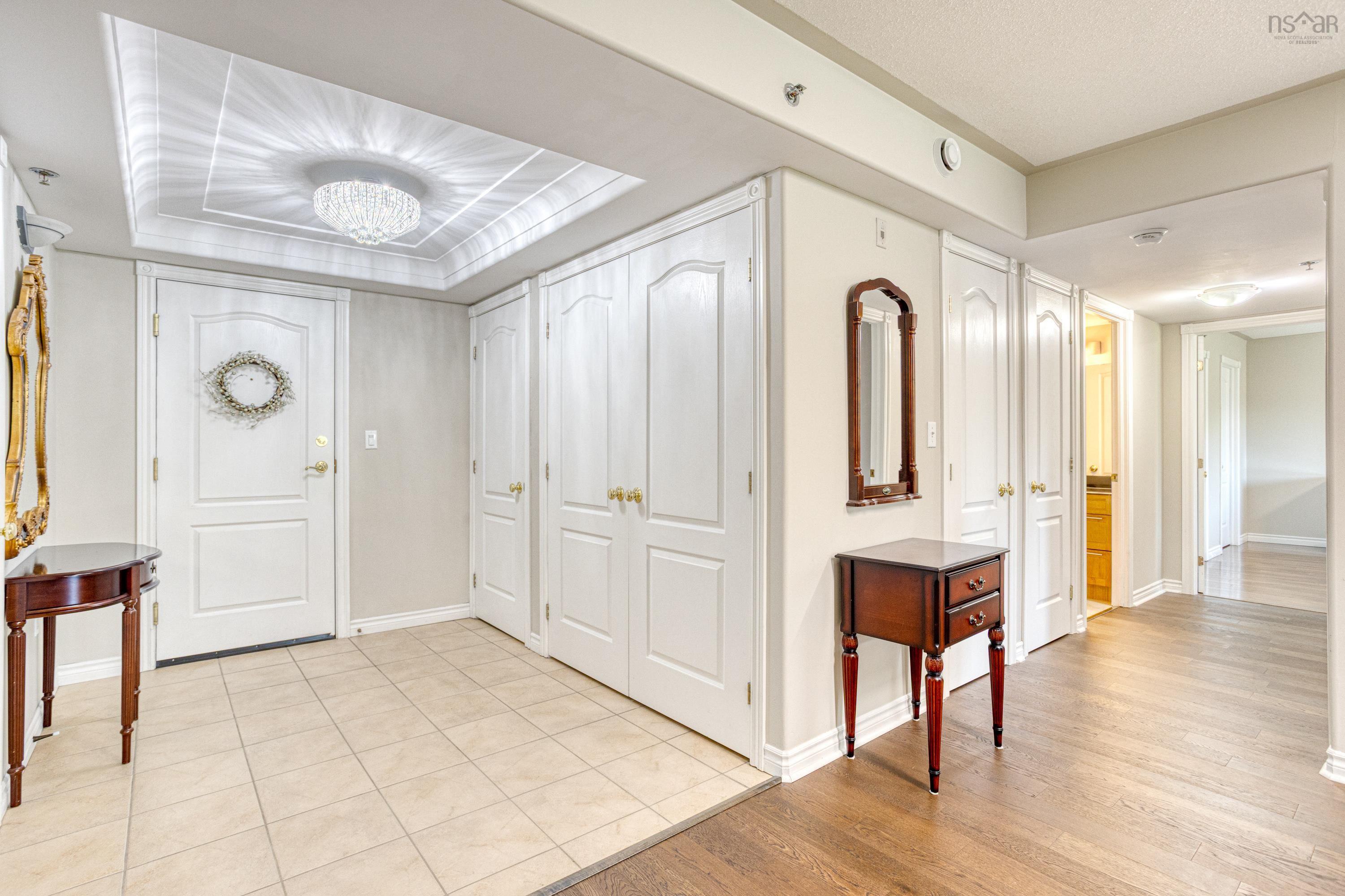 $459,000.00: 206 40 Regency Park Drive, Halifax