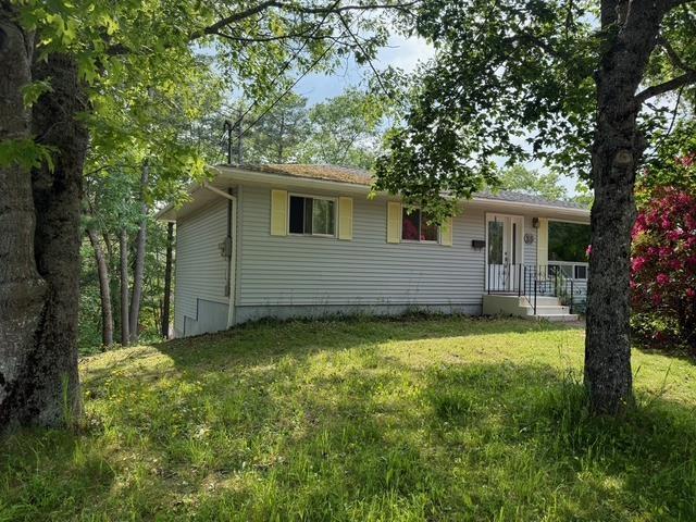 $324,900.00: 35 Hopkins Drive, Bridgewater