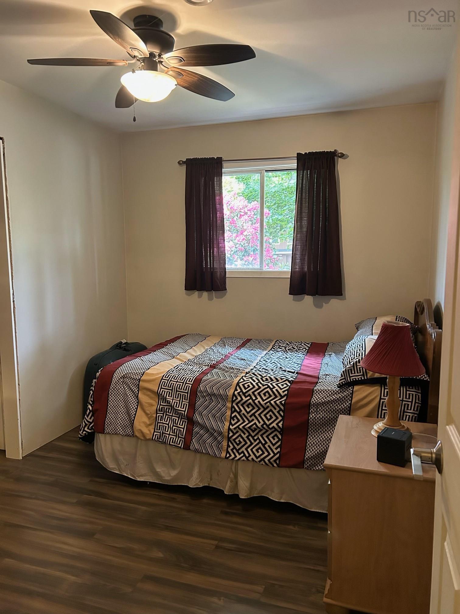 $324,900.00: 35 Hopkins Drive, Bridgewater