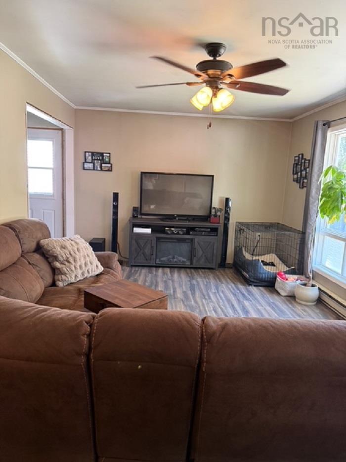 $324,900.00: 35 Hopkins Drive, Bridgewater