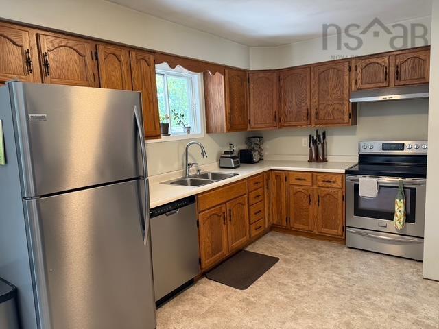 $324,900.00: 35 Hopkins Drive, Bridgewater