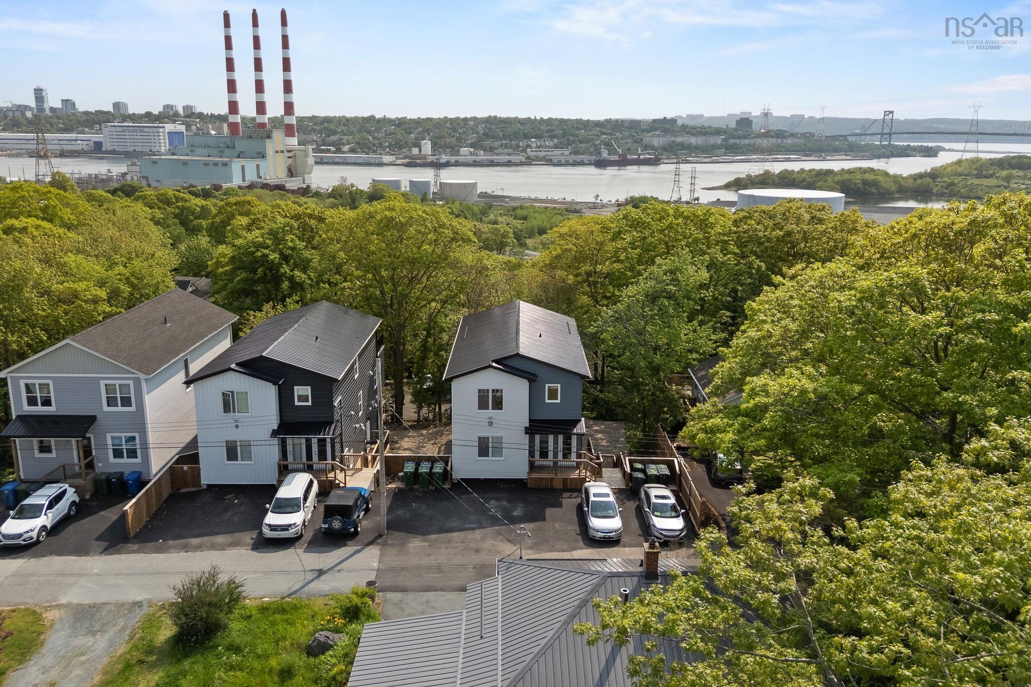 $1,195,000.00: 13 Hilchie Road, Dartmouth