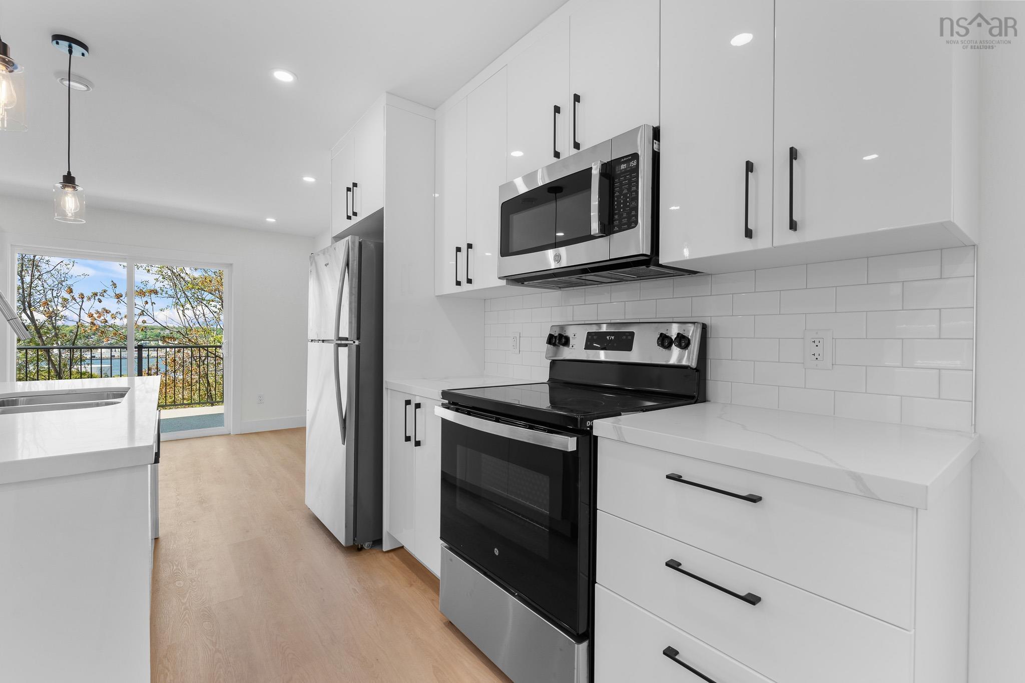 $1,195,000.00: 13 Hilchie Road, Dartmouth