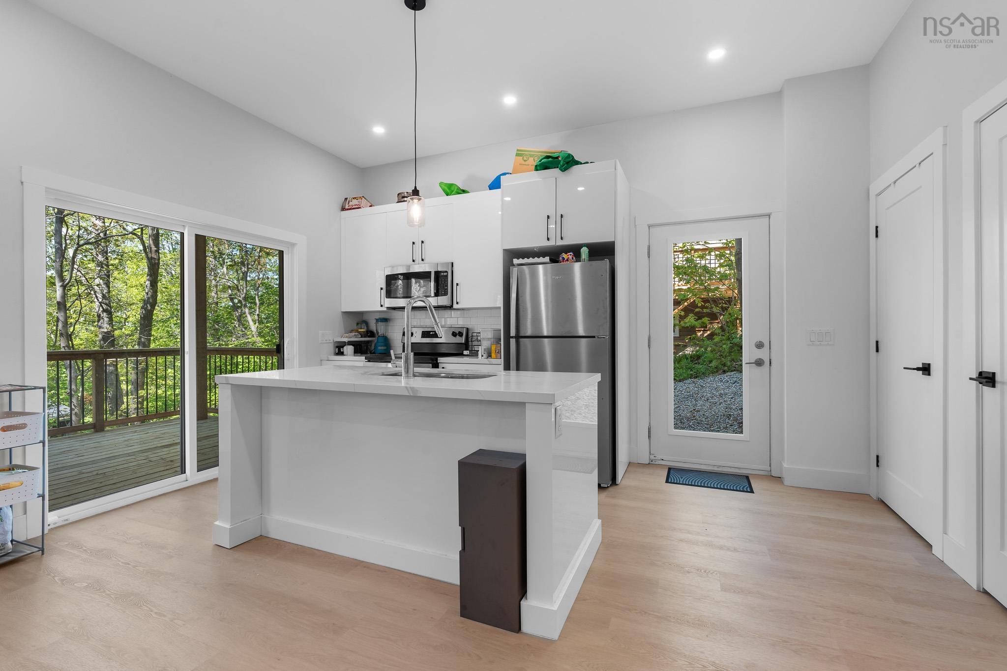 $1,195,000.00: 13 Hilchie Road, Dartmouth