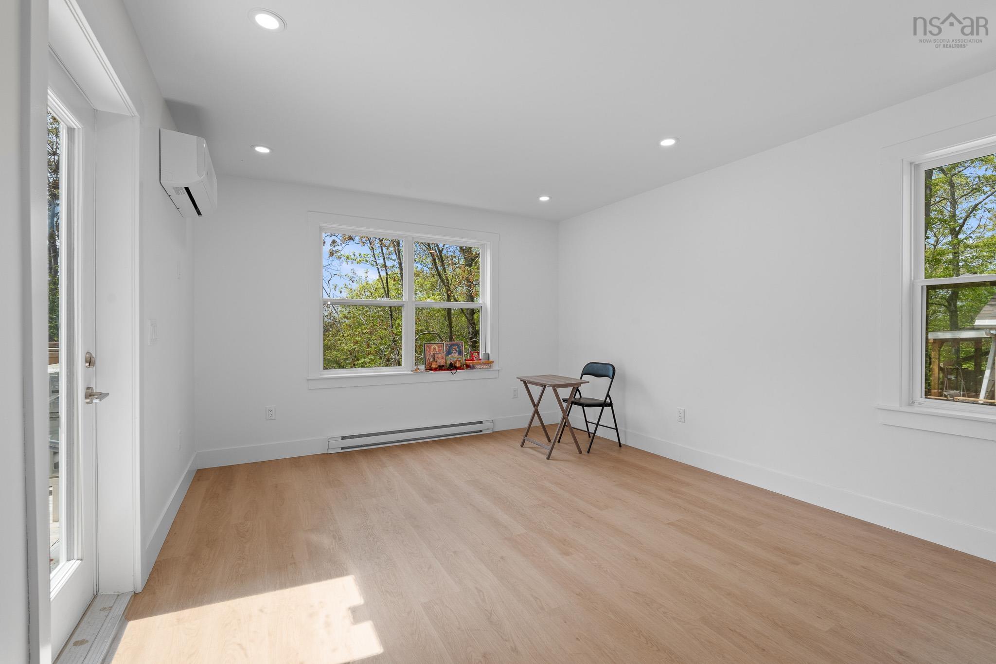 $1,195,000.00: 13 Hilchie Road, Dartmouth