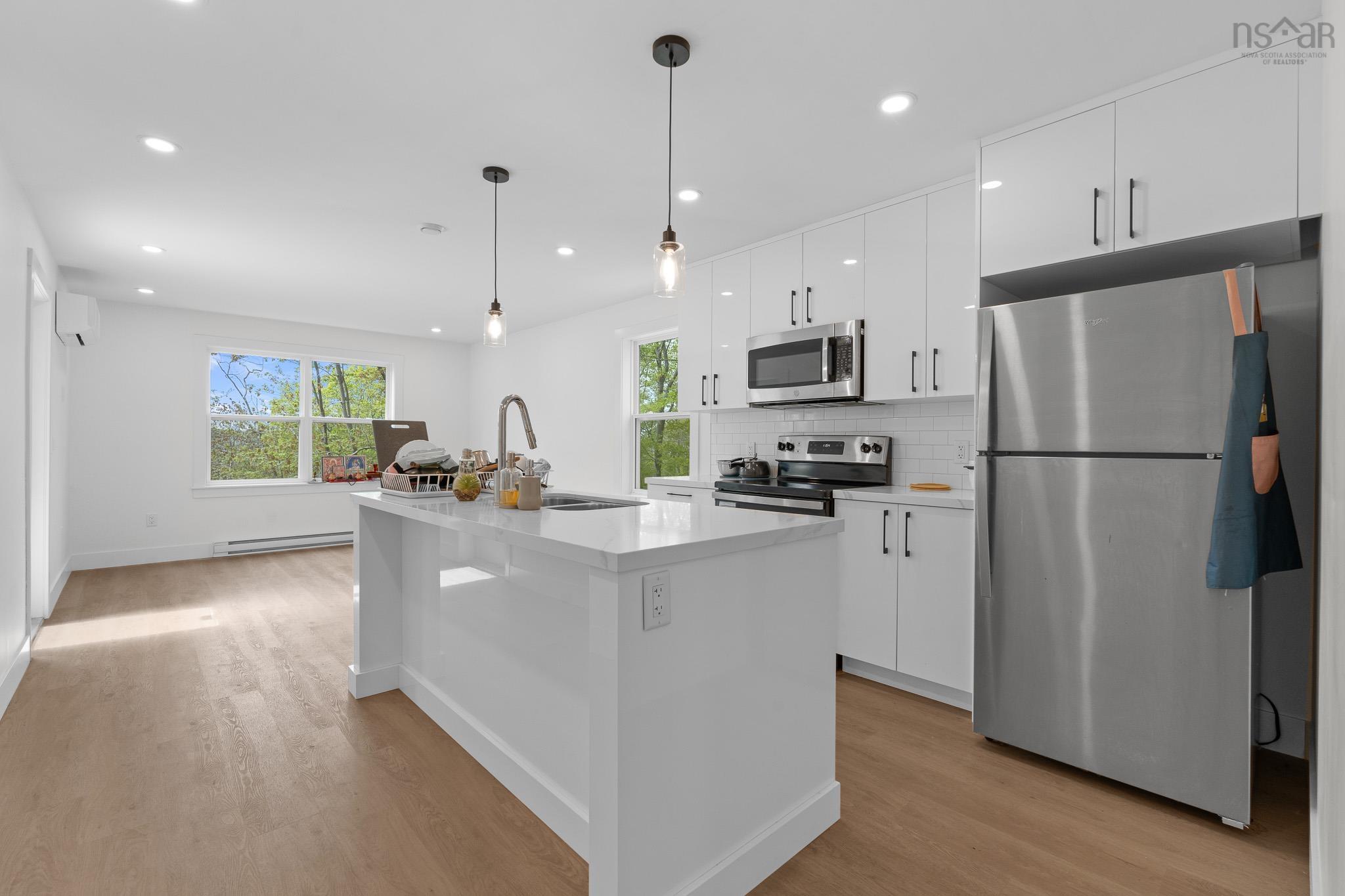 $1,195,000.00: 13 Hilchie Road, Dartmouth