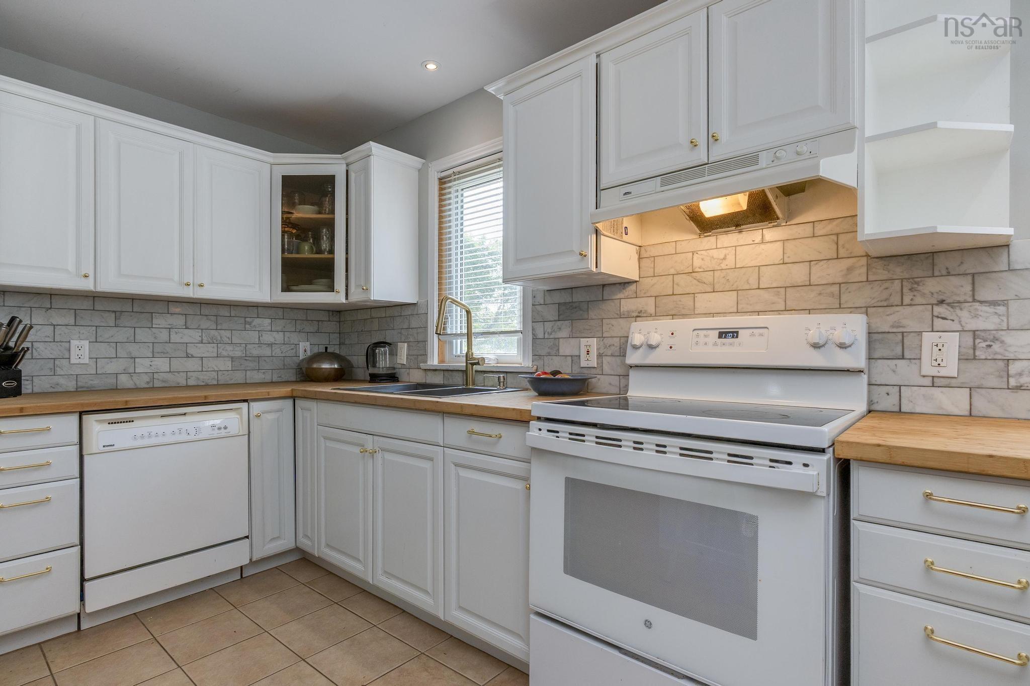 $599,000.00: 3258 Heinish Avenue, Halifax
