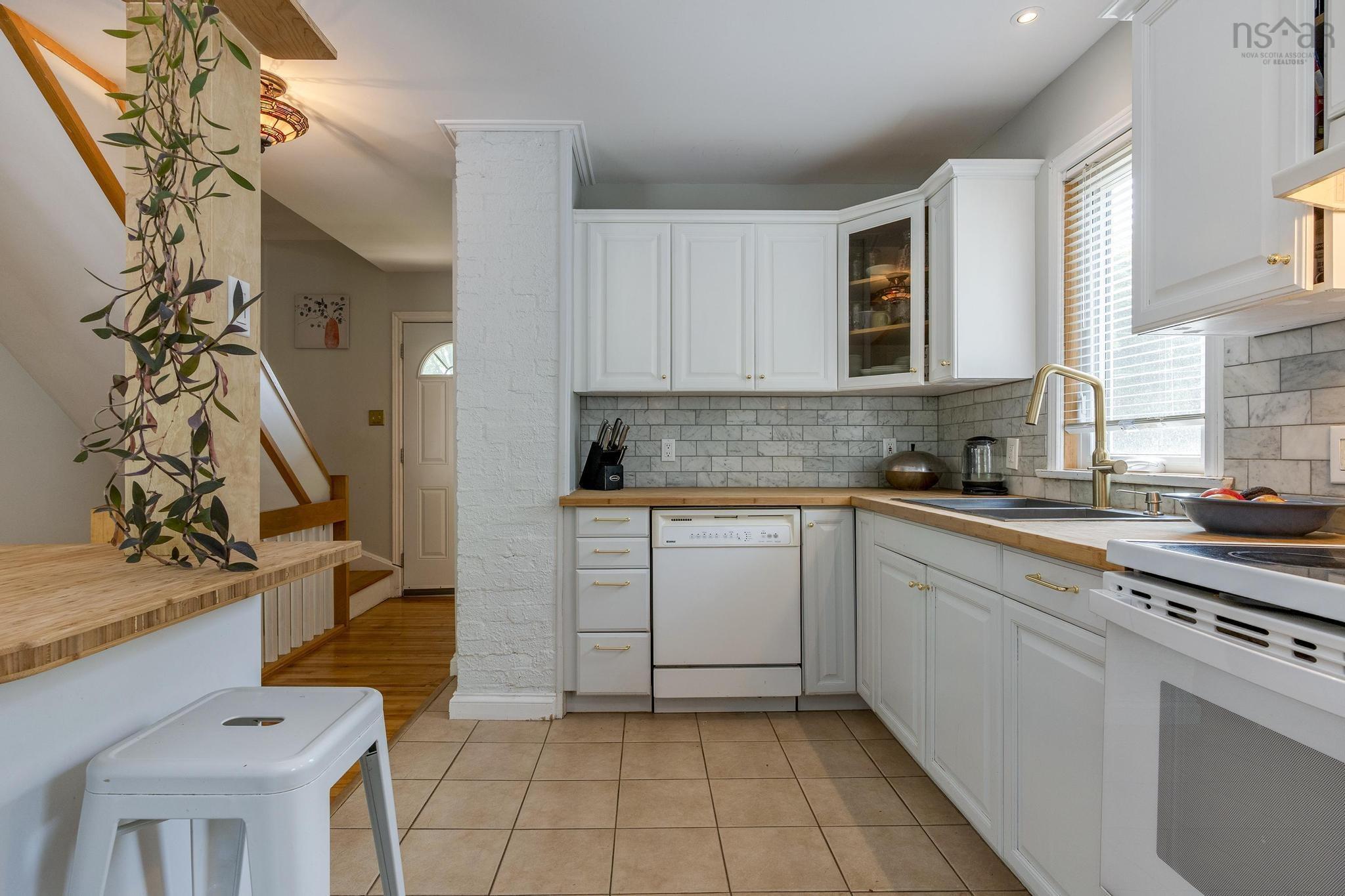 $599,000.00: 3258 Heinish Avenue, Halifax