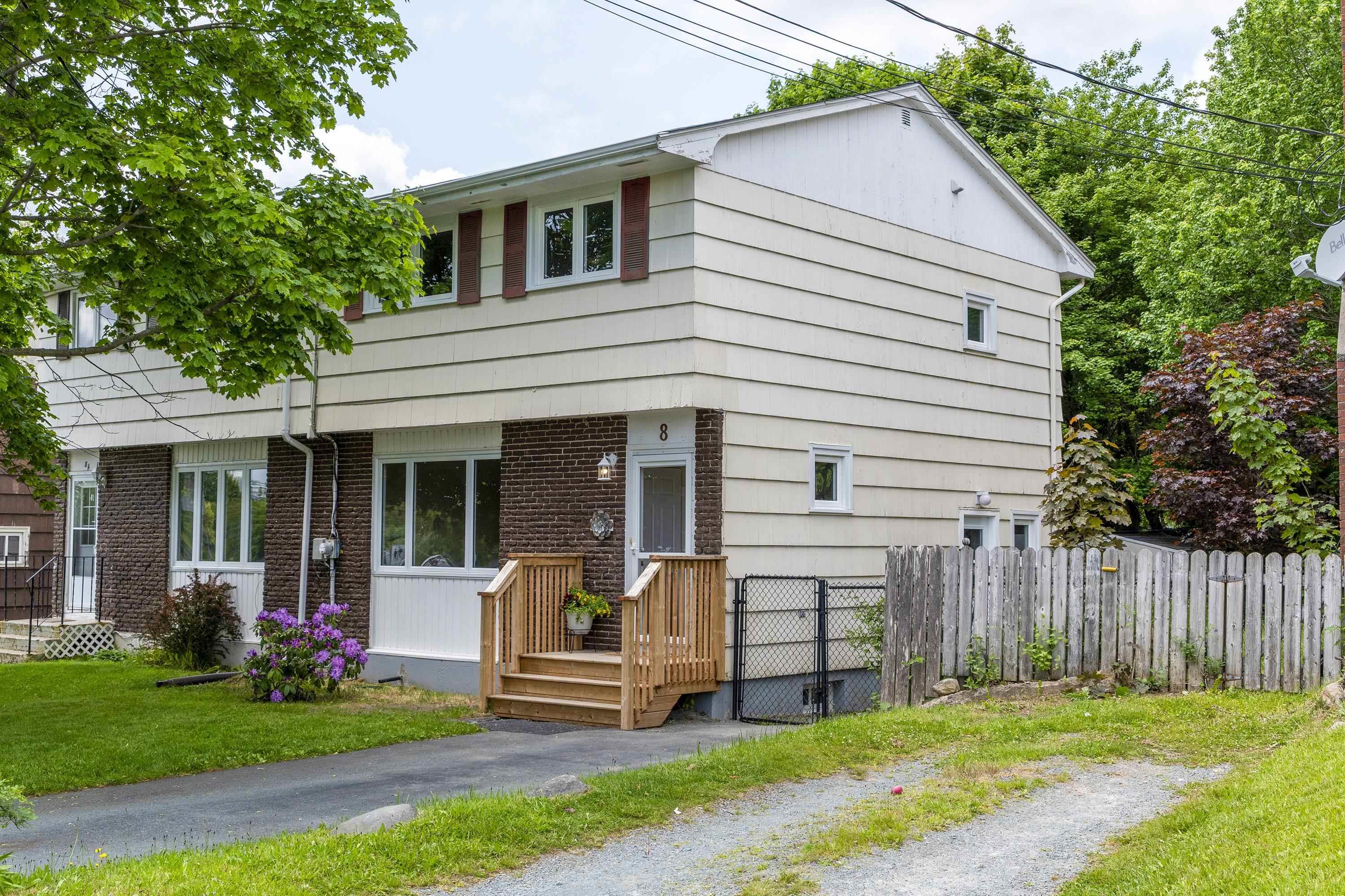$389,900.00: 8 Christopher Avenue, Dartmouth
