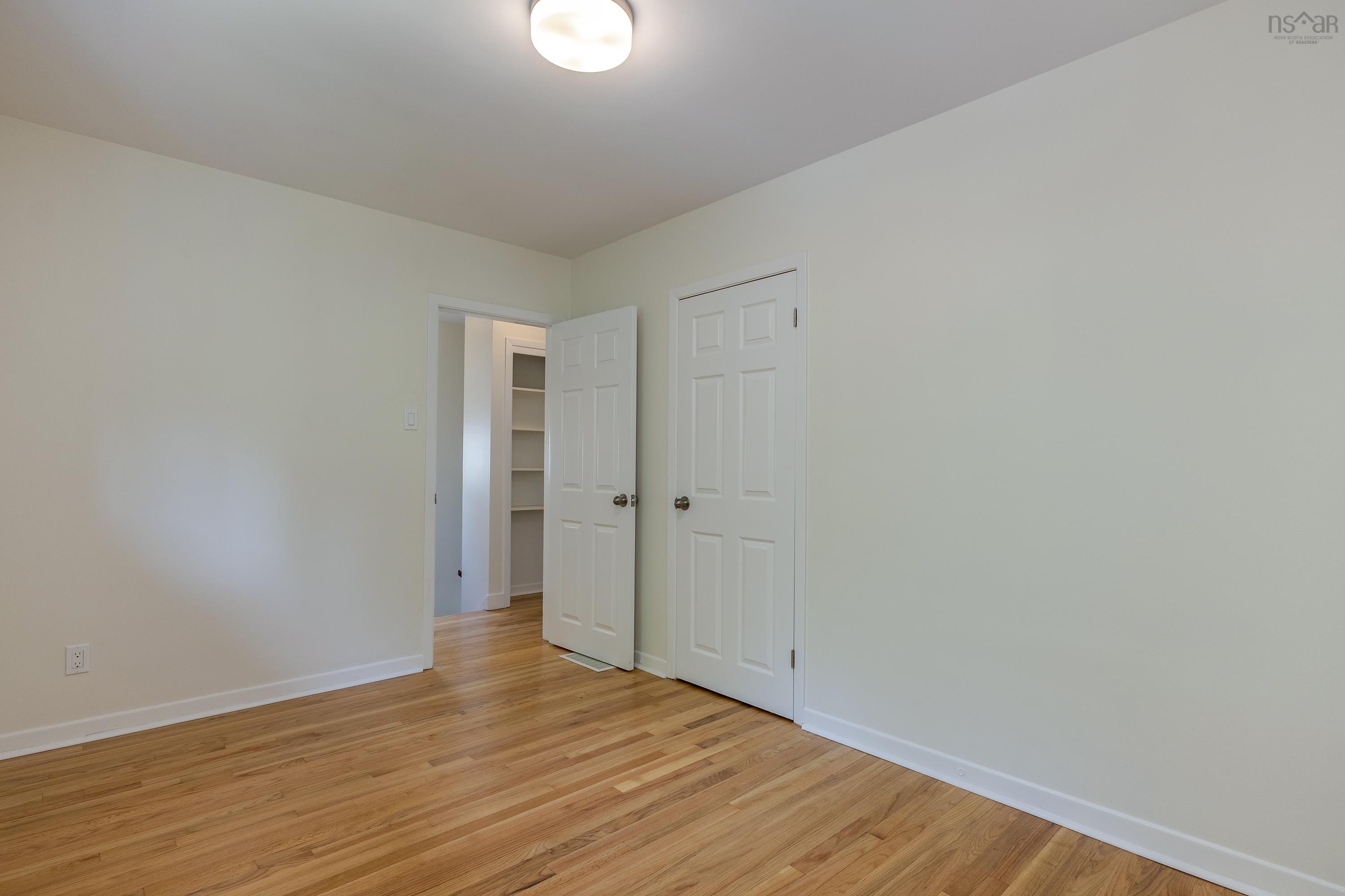 $389,900.00: 8 Christopher Avenue, Dartmouth