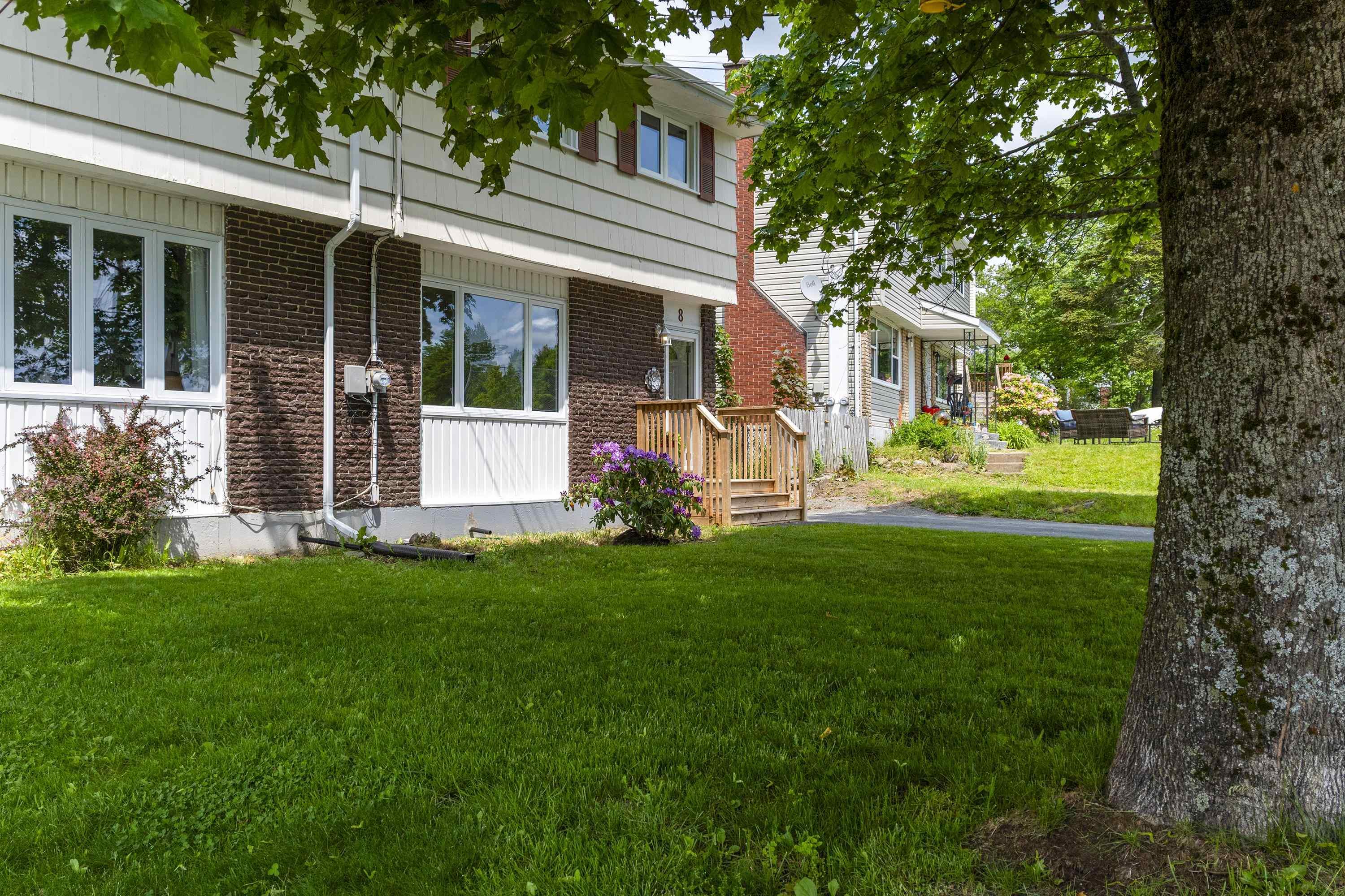 $389,900.00: 8 Christopher Avenue, Dartmouth