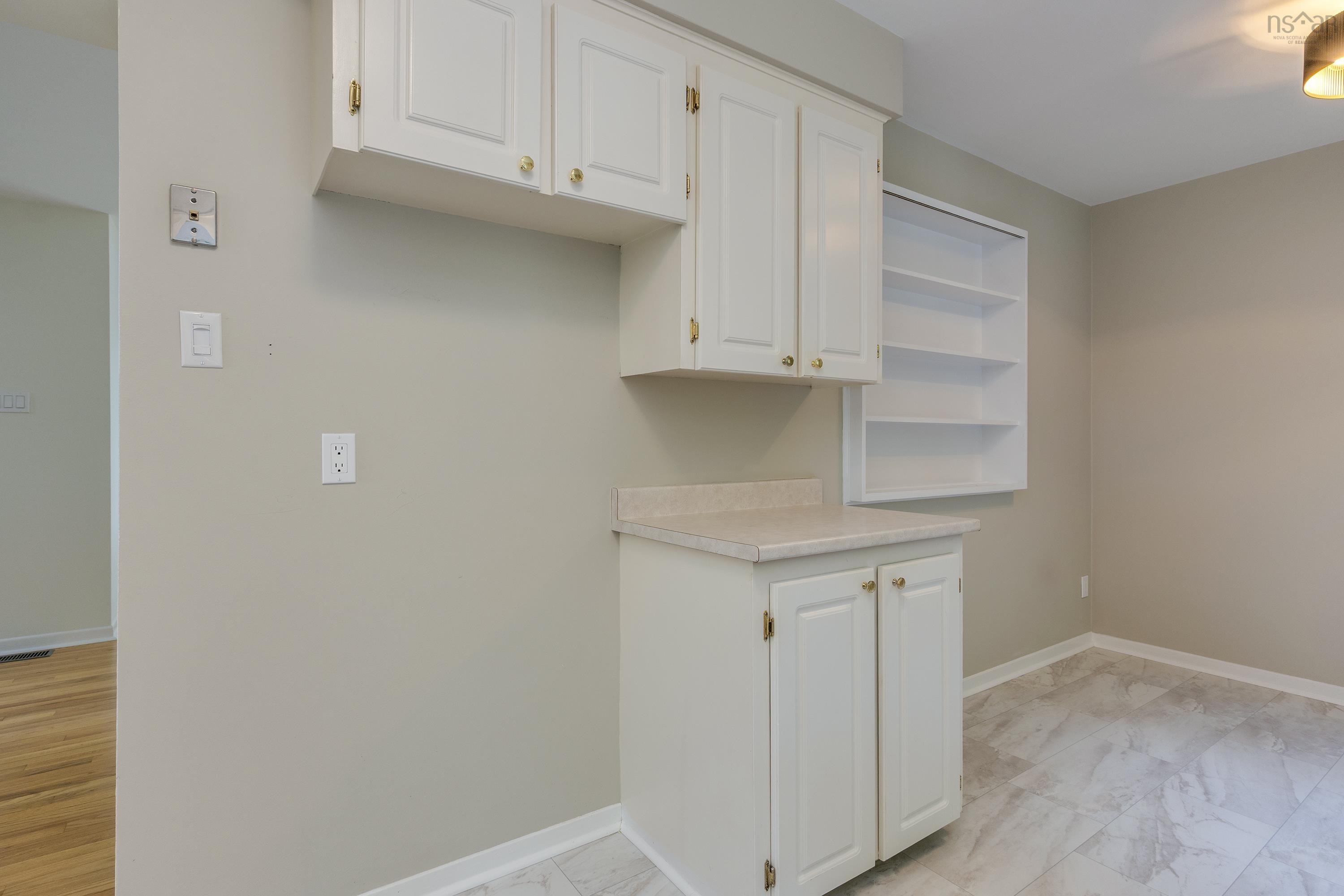 $389,900.00: 8 Christopher Avenue, Dartmouth