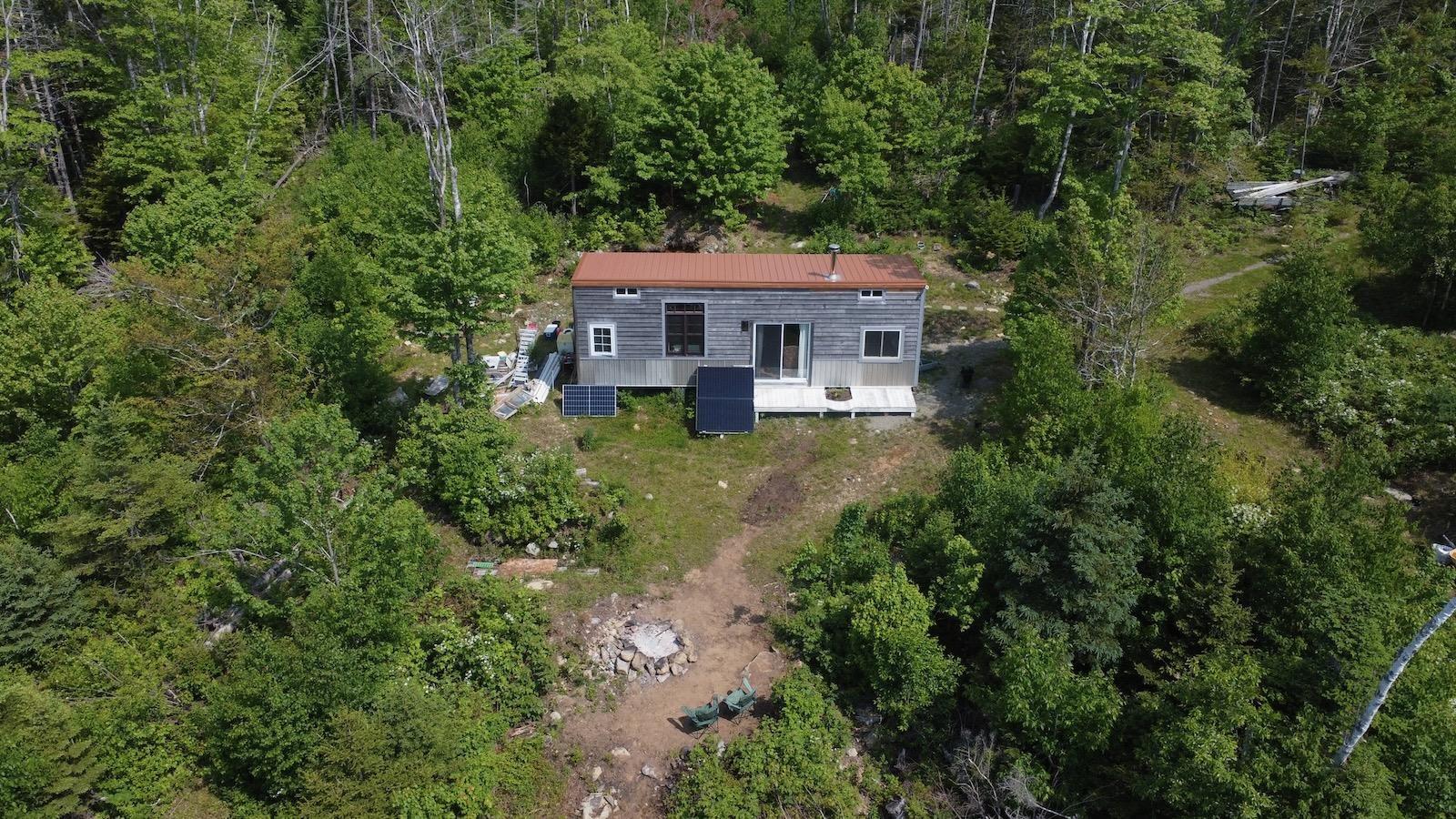 $129,900.00: 371 Norwood Road, Hectanooga
