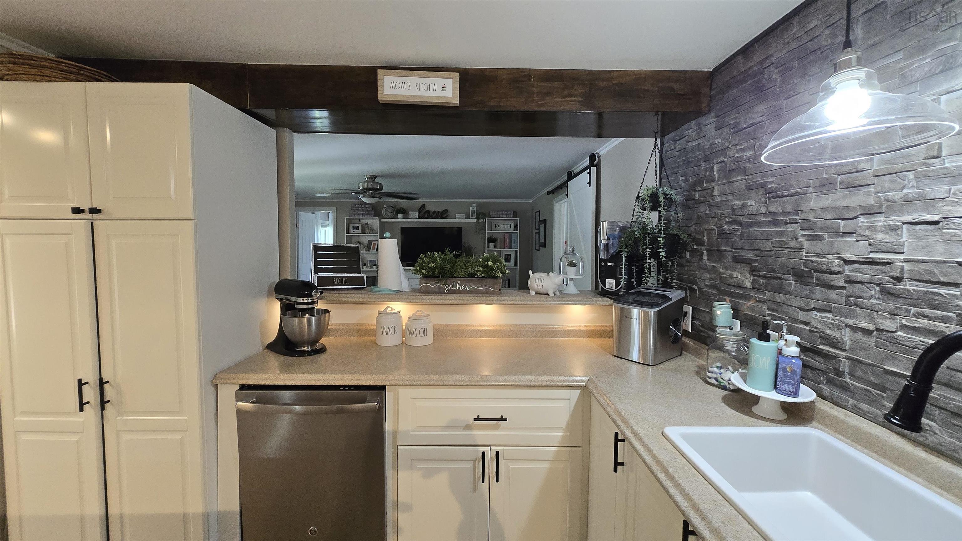 $299,000.00: 27 Pinecrest Drive, New Minas