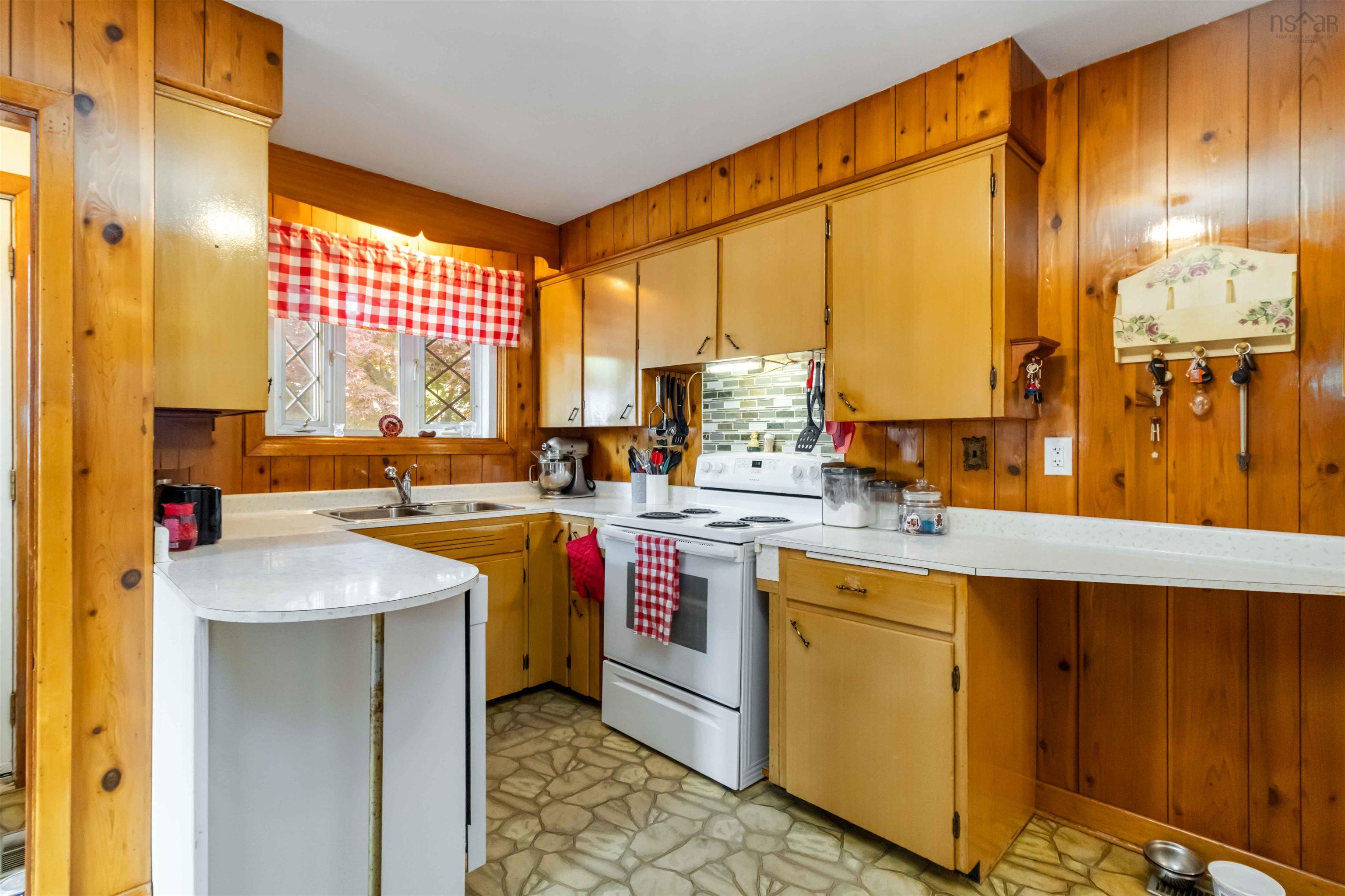 $549,900.00: 116 Symonds Street, Dartmouth