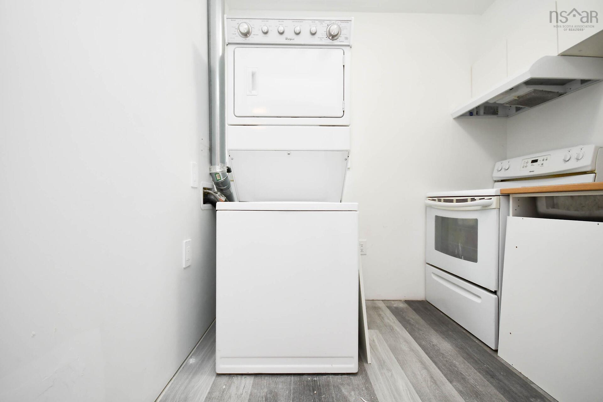 $749,900.00: 61/63 Brian Drive, Dartmouth