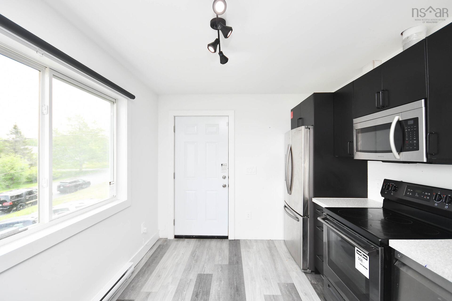 $749,900.00: 61/63 Brian Drive, Dartmouth