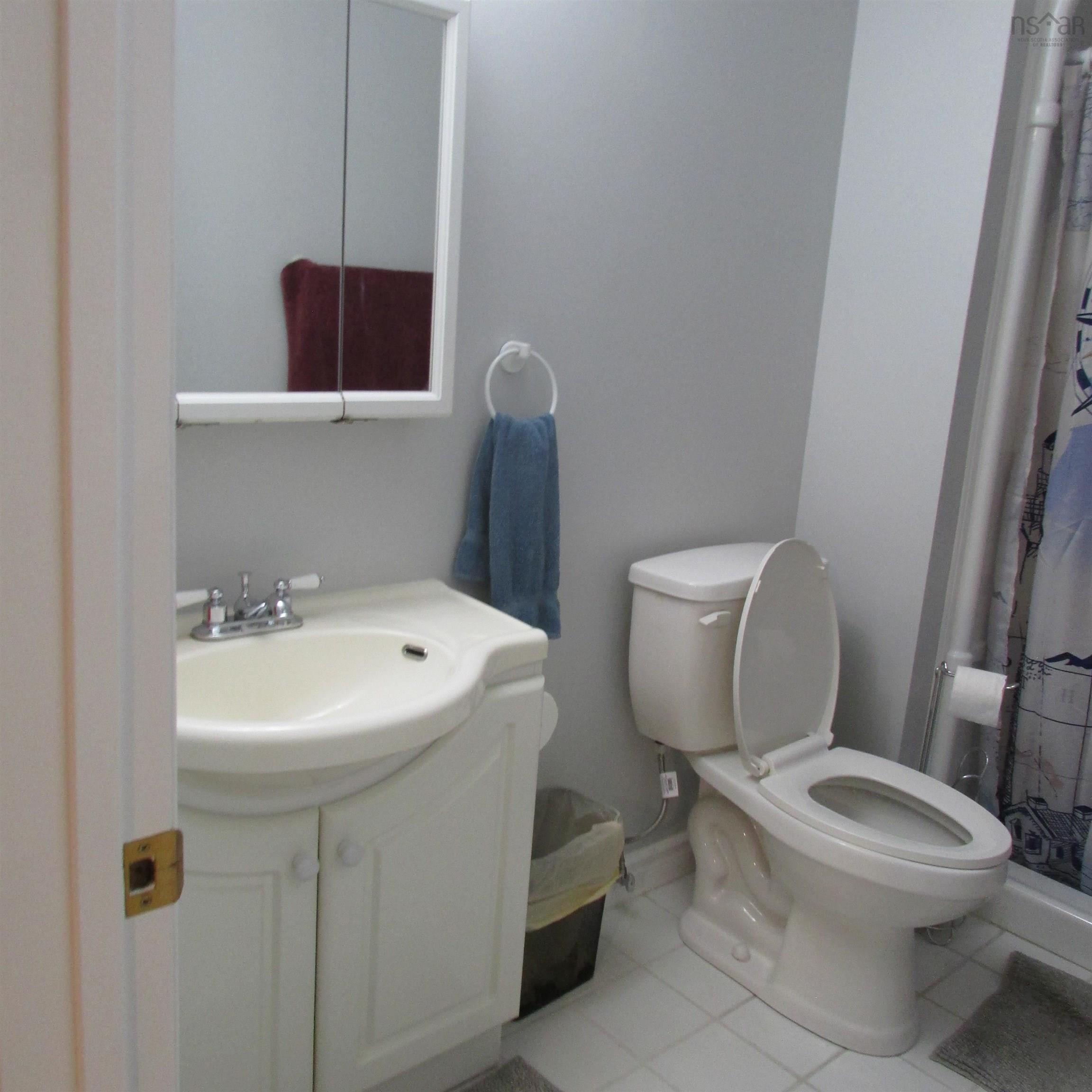 $385,000.00: 25 EVELYNS Avenue, Georges River