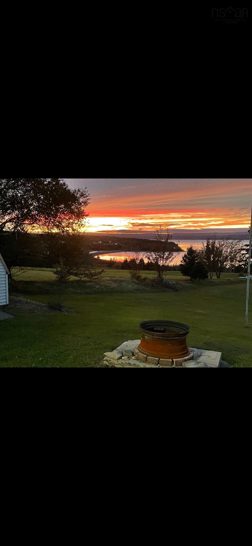 $385,000.00: 25 EVELYNS Avenue, Georges River