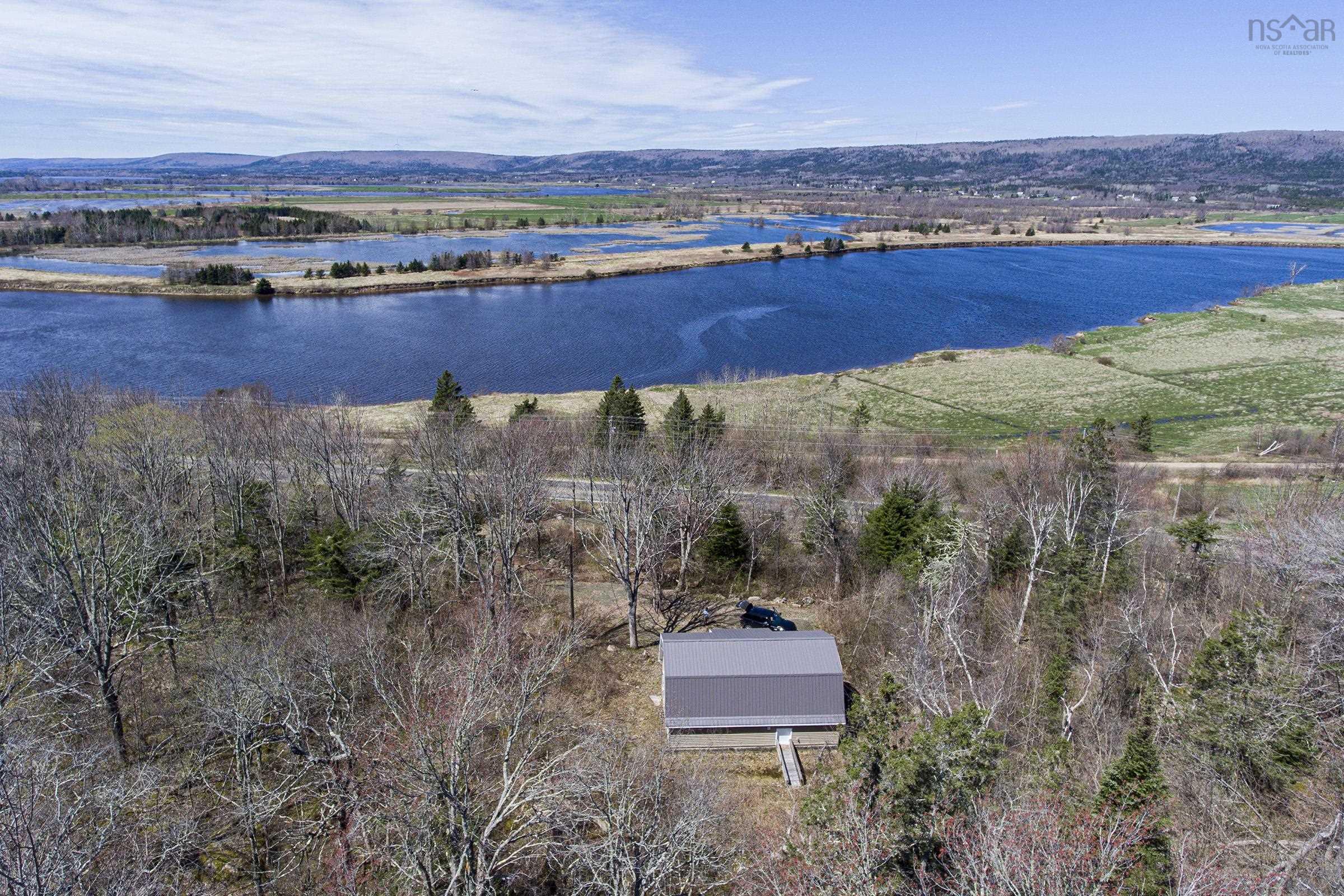 $299,000.00: 2320 Highway 201, Tupperville