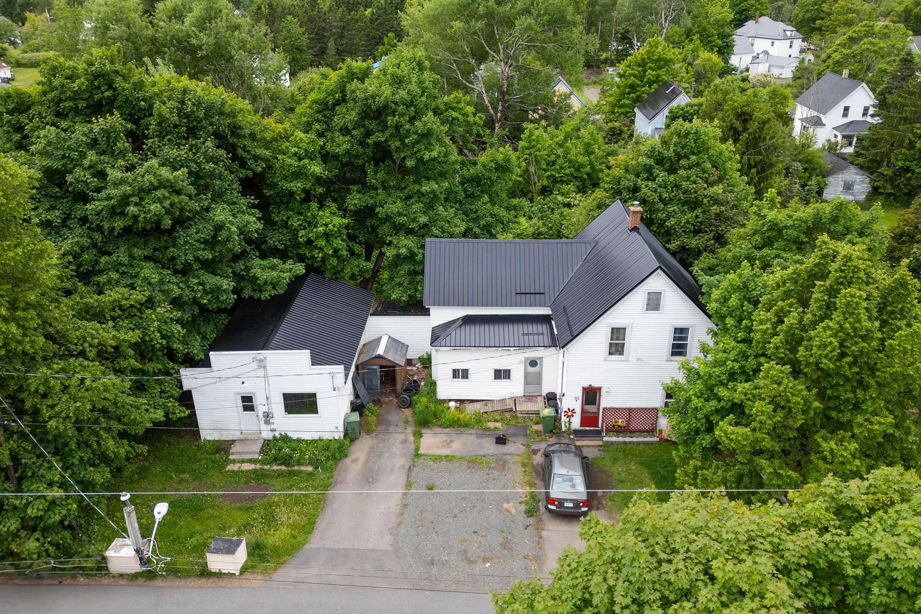 $224,900.00: 95 Church Street, Springhill