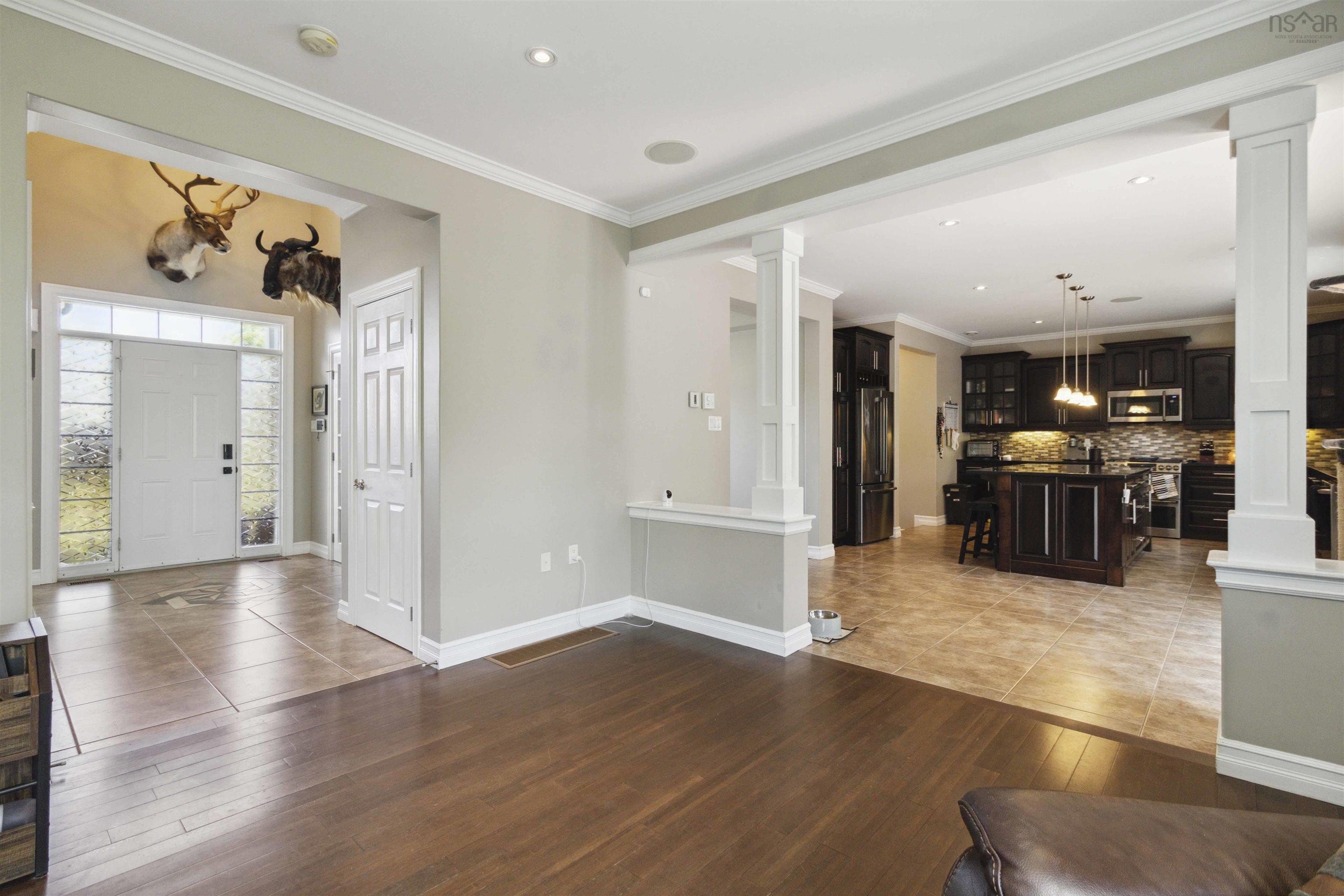 $849,900.00: 2 Lacy Anne Avenue, Enfield
