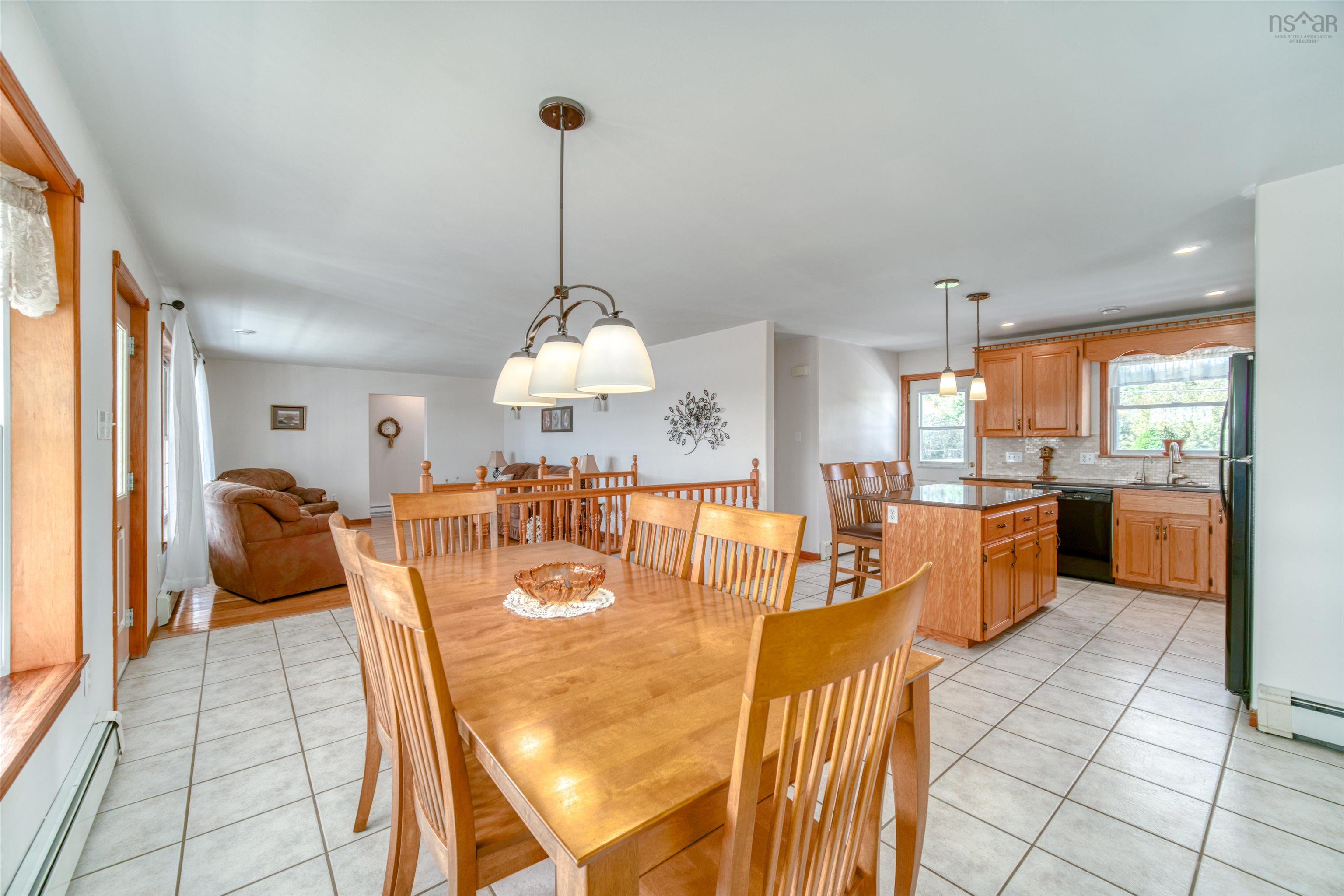 $735,000.00: 5414 Highway 332, Middle Lahave