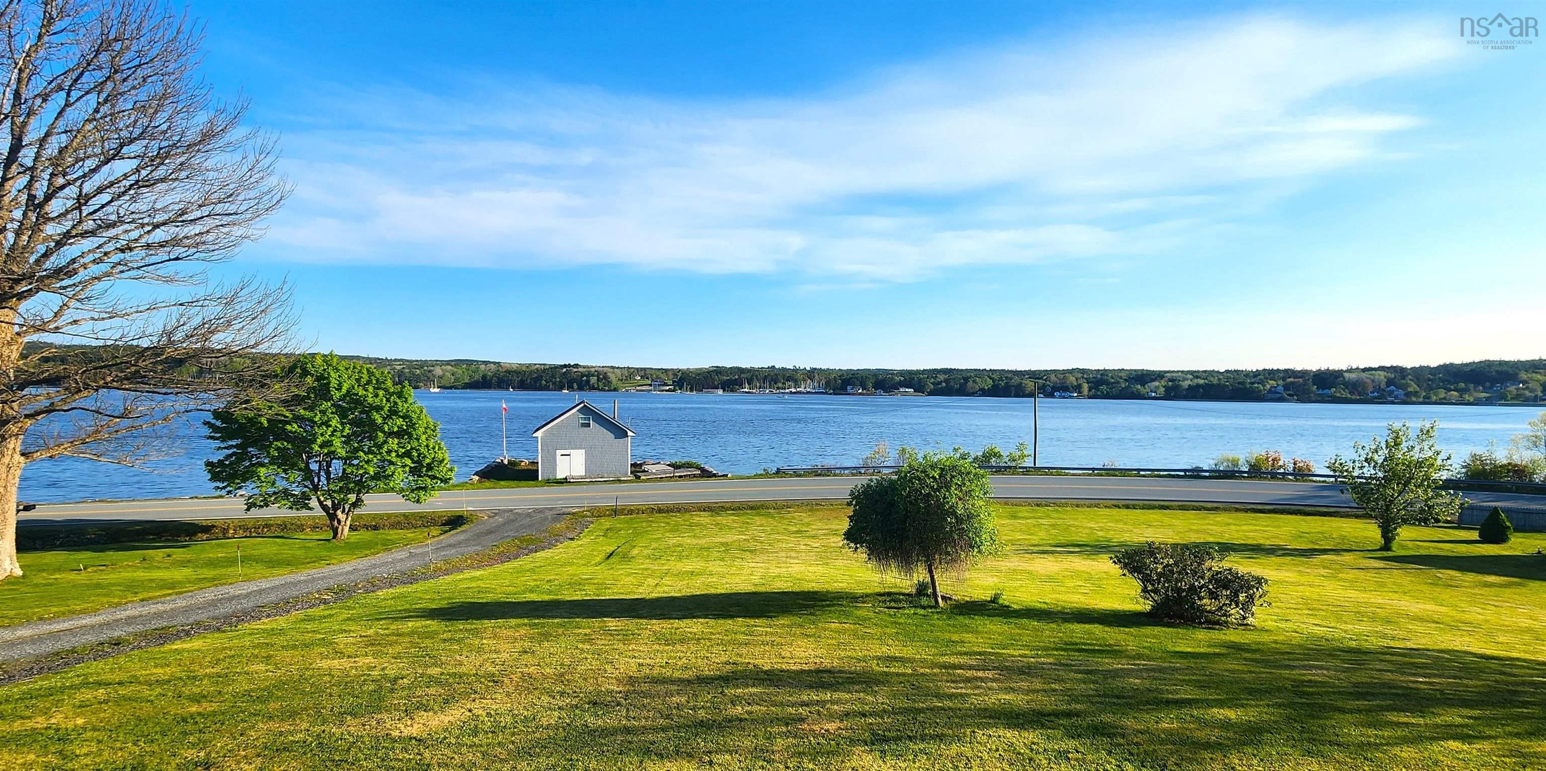 $735,000.00: 5414 Highway 332, Middle Lahave