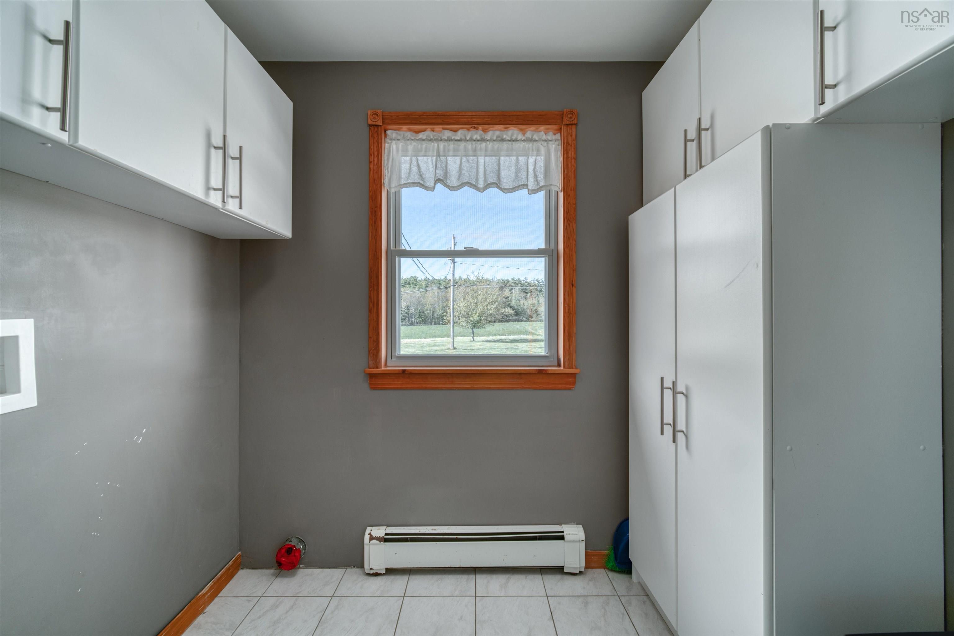 $735,000.00: 5414 Highway 332, Middle Lahave