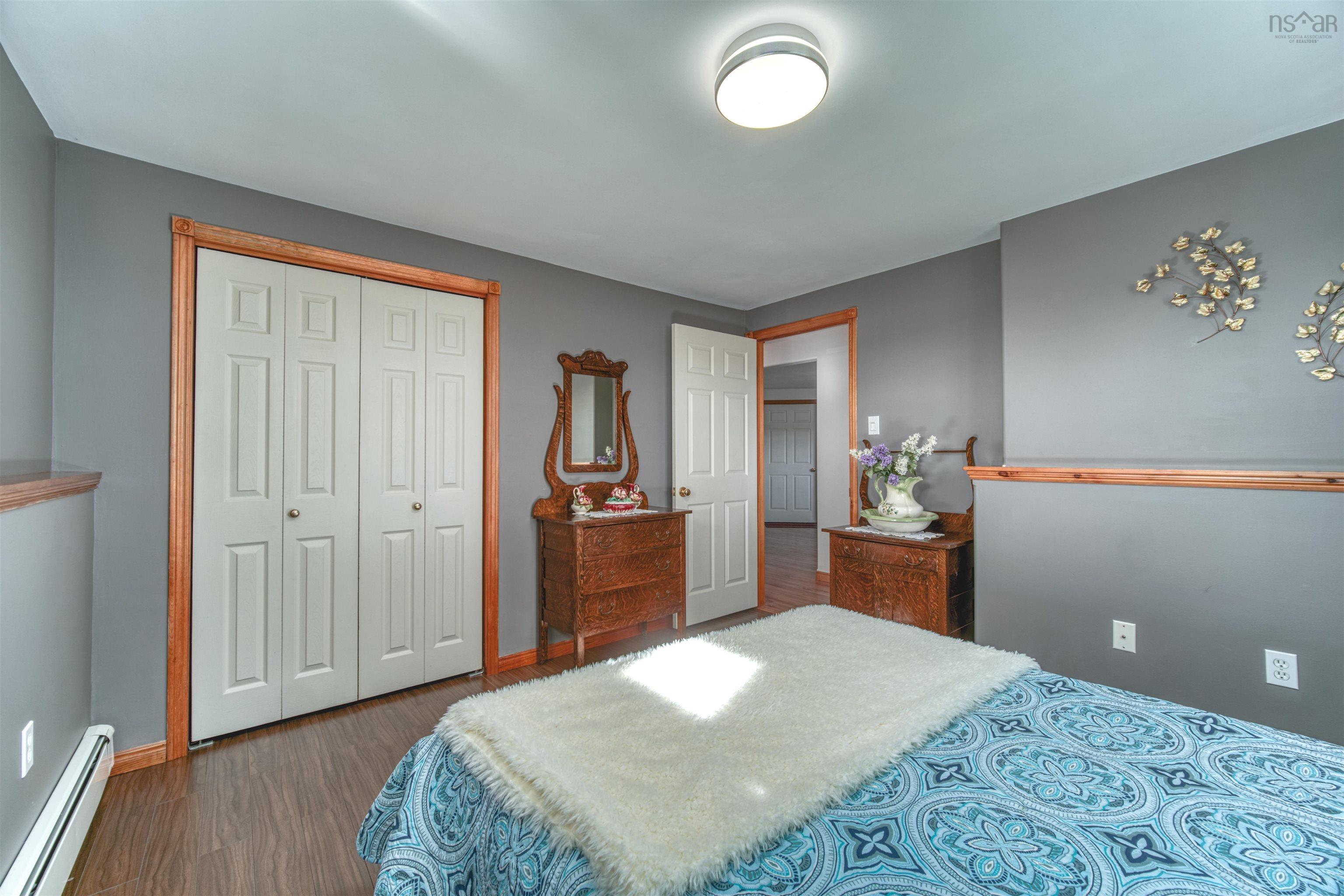 $735,000.00: 5414 Highway 332, Middle Lahave