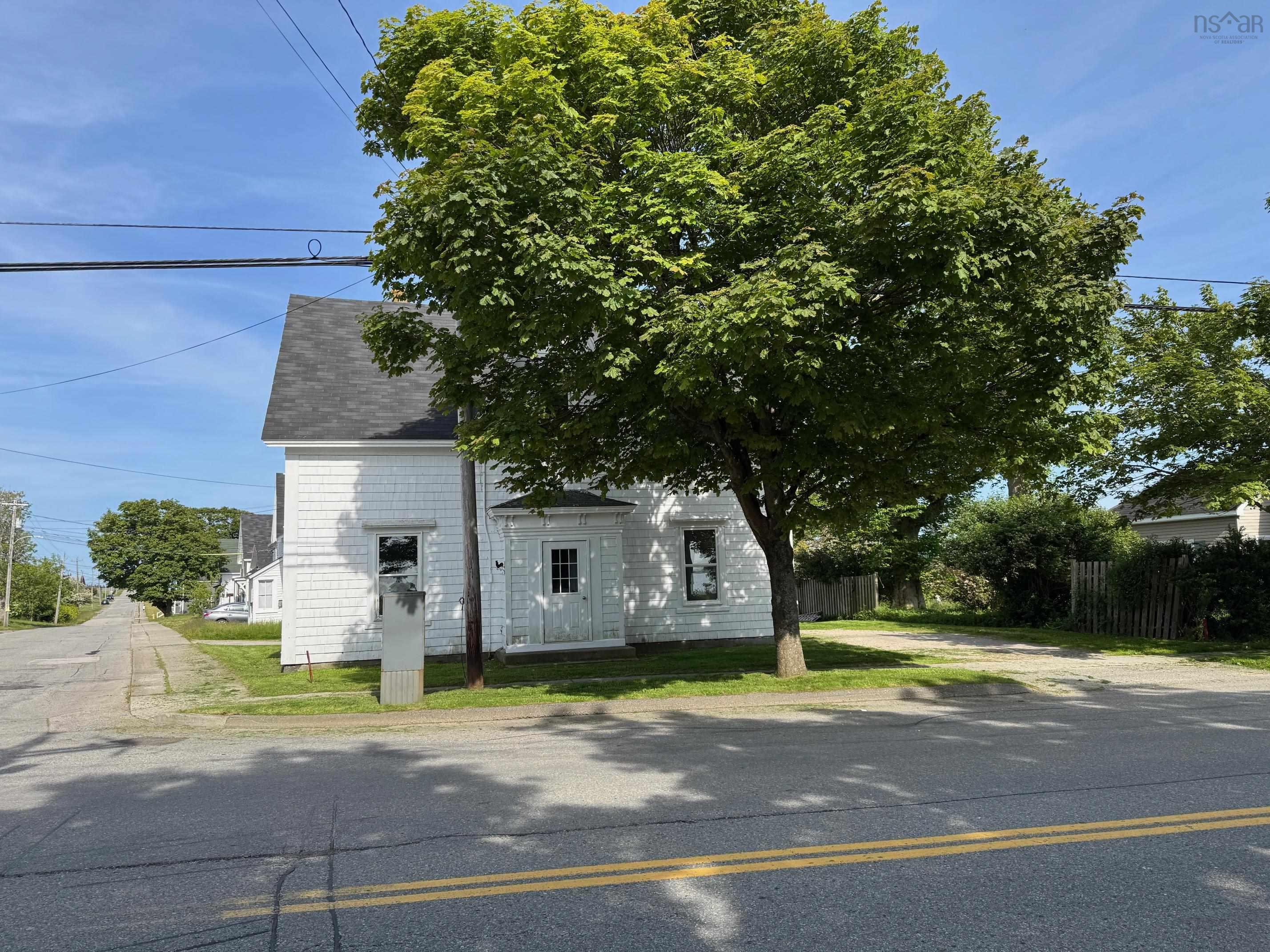 $239,000.00: 29-31 Main Street, Yarmouth