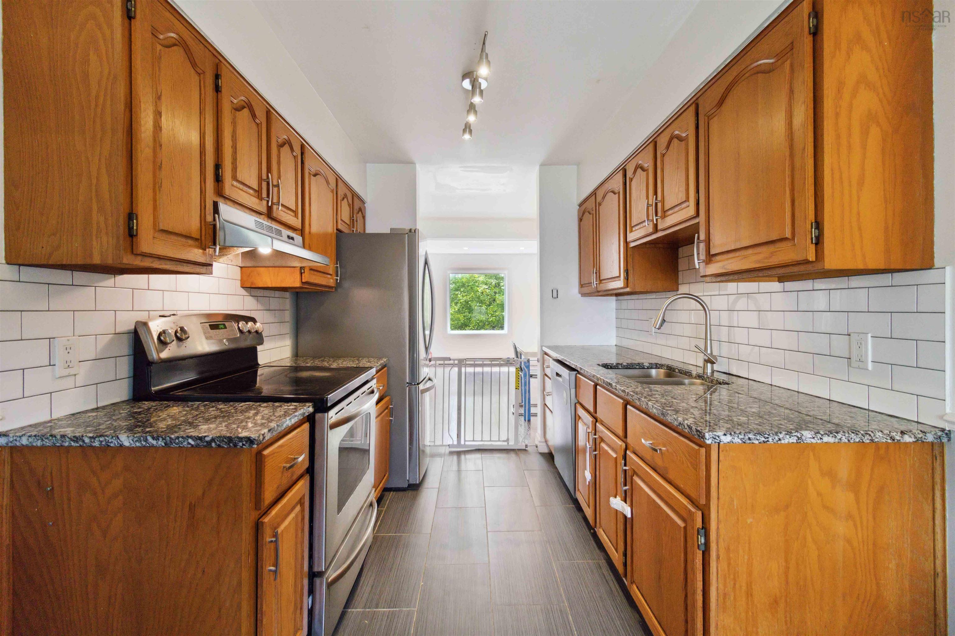 $375,000.00: 8 Collins Grove Ridge, Dartmouth