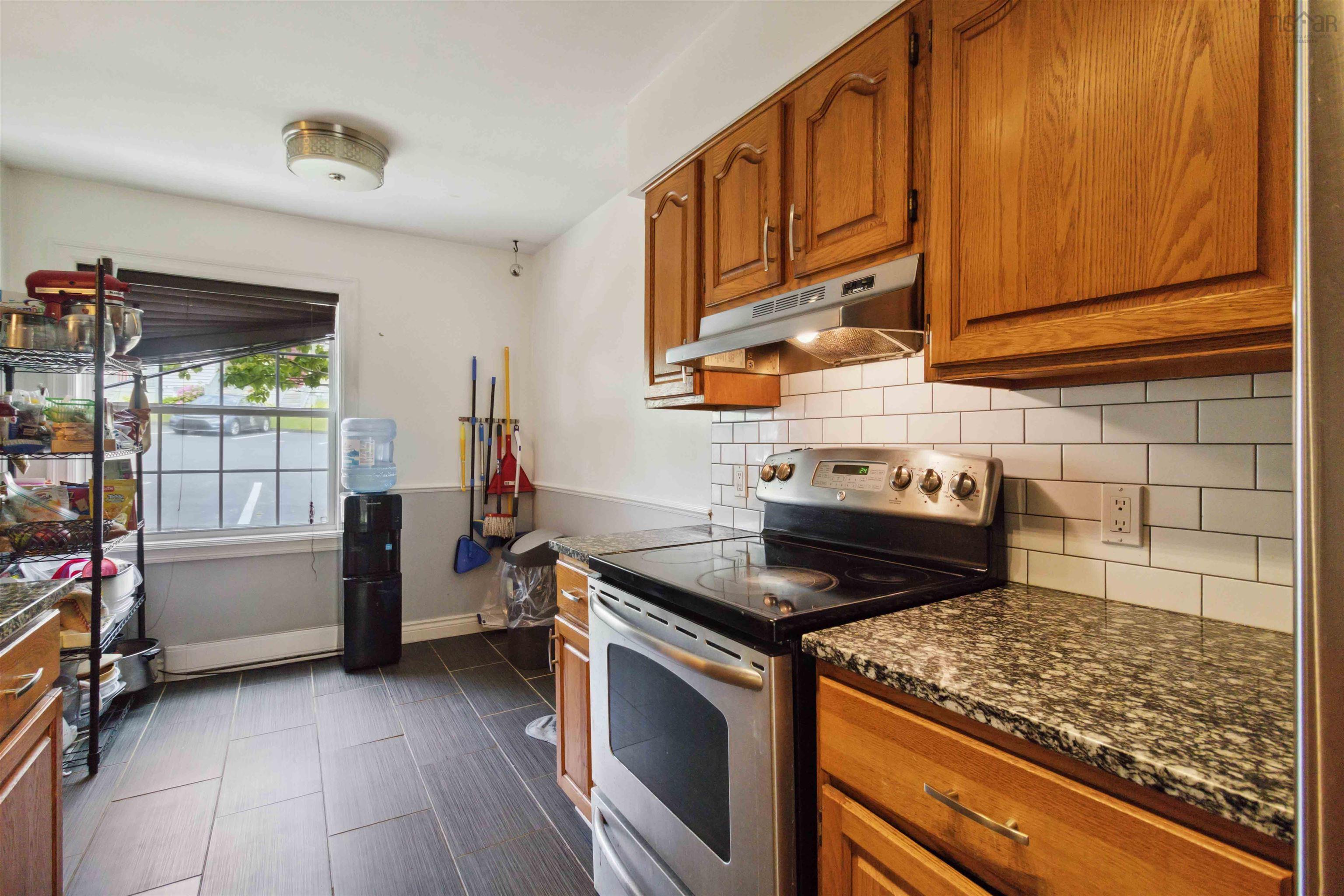 $375,000.00: 8 Collins Grove Ridge, Dartmouth
