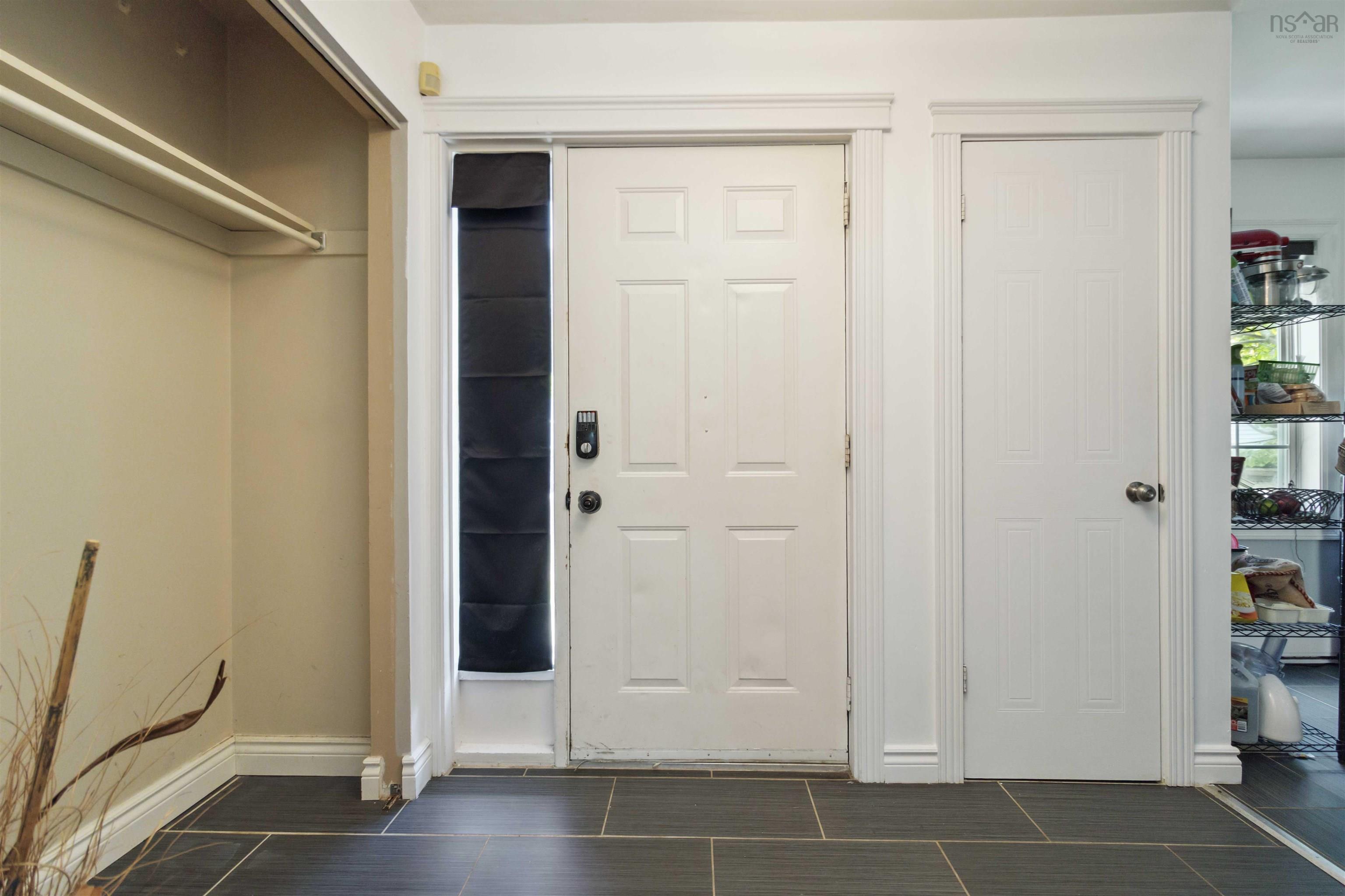 $375,000.00: 8 Collins Grove Ridge, Dartmouth