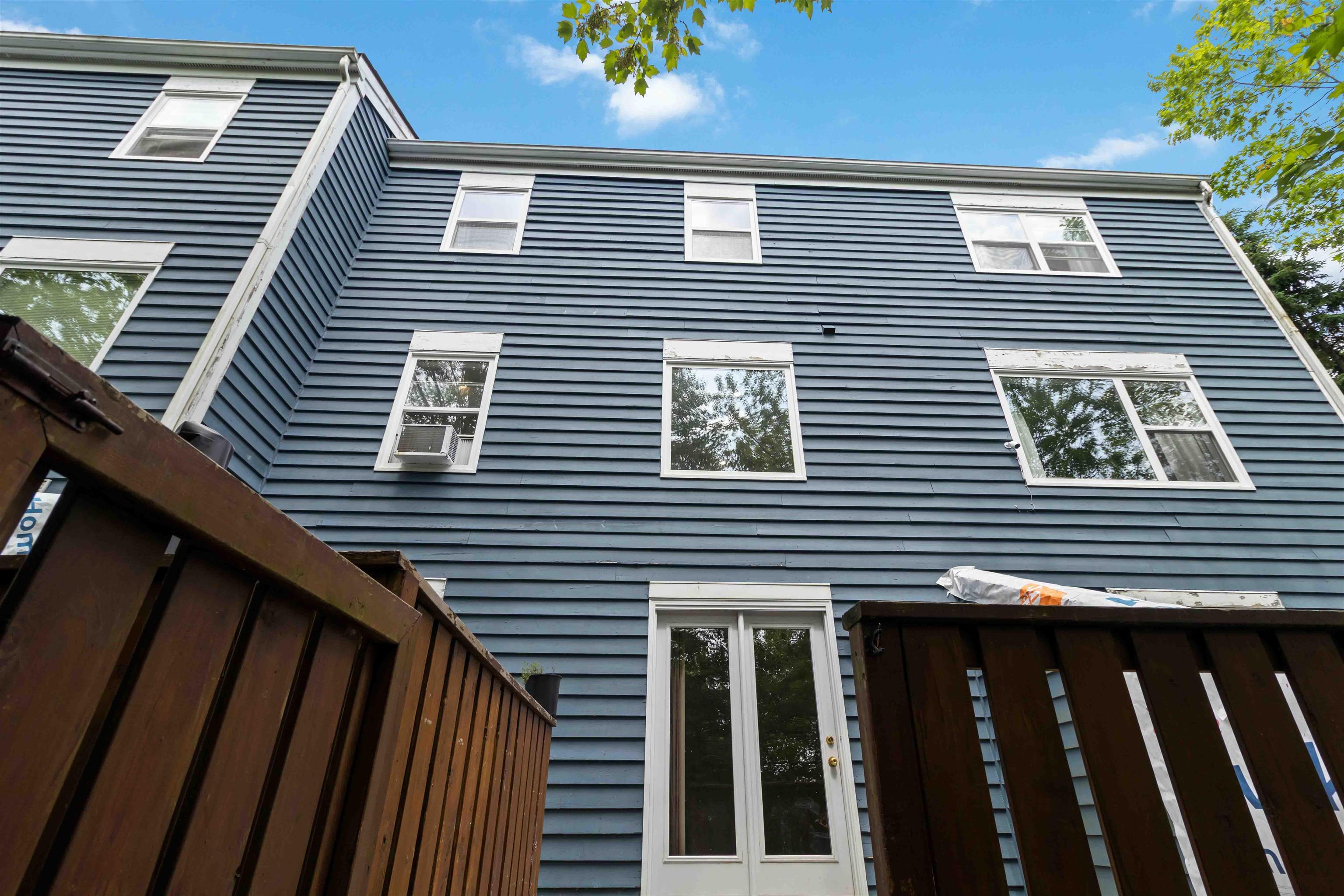 $375,000.00: 8 Collins Grove Ridge, Dartmouth