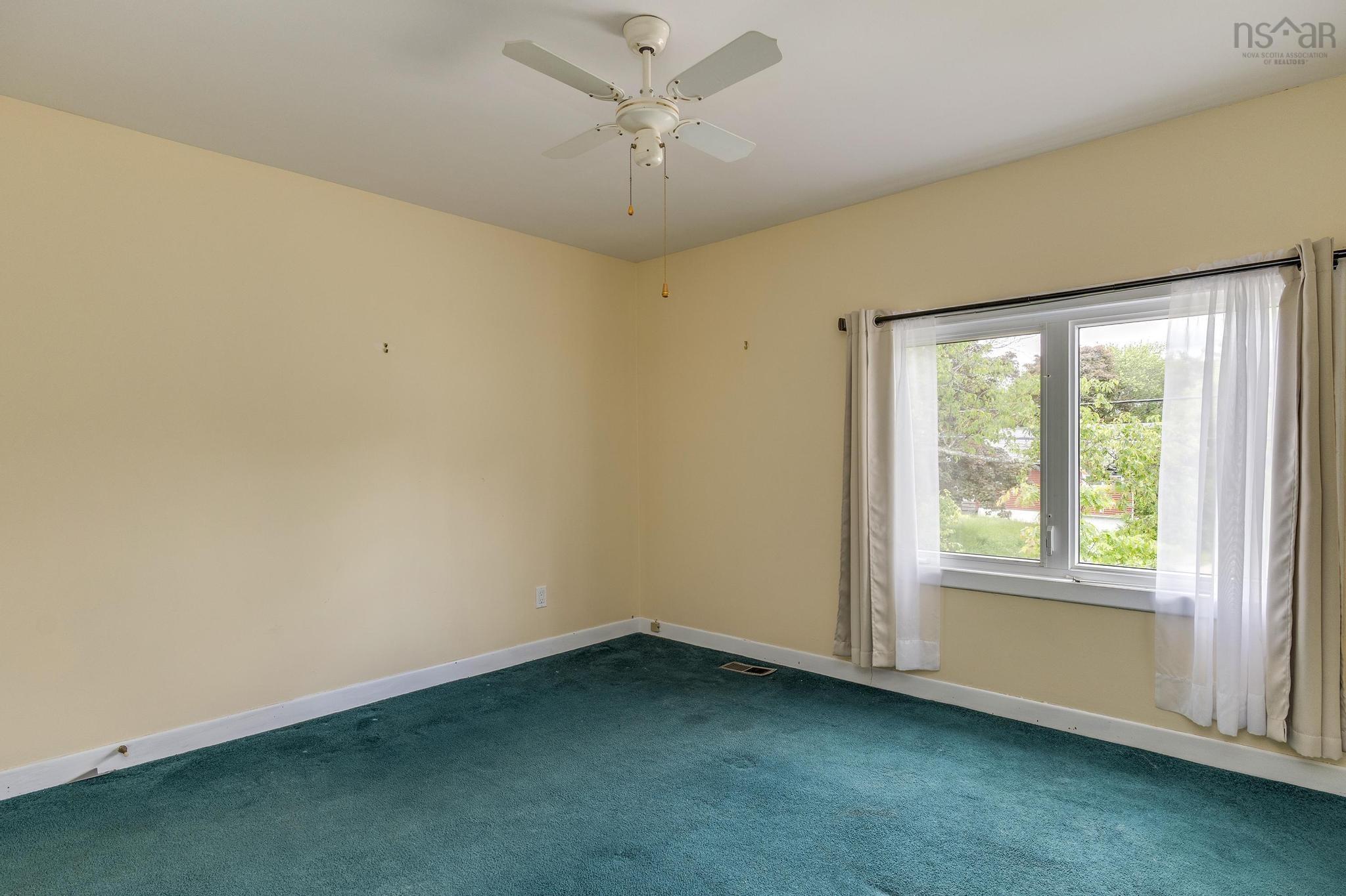 $524,900.00: 16 Limardo Drive, Dartmouth