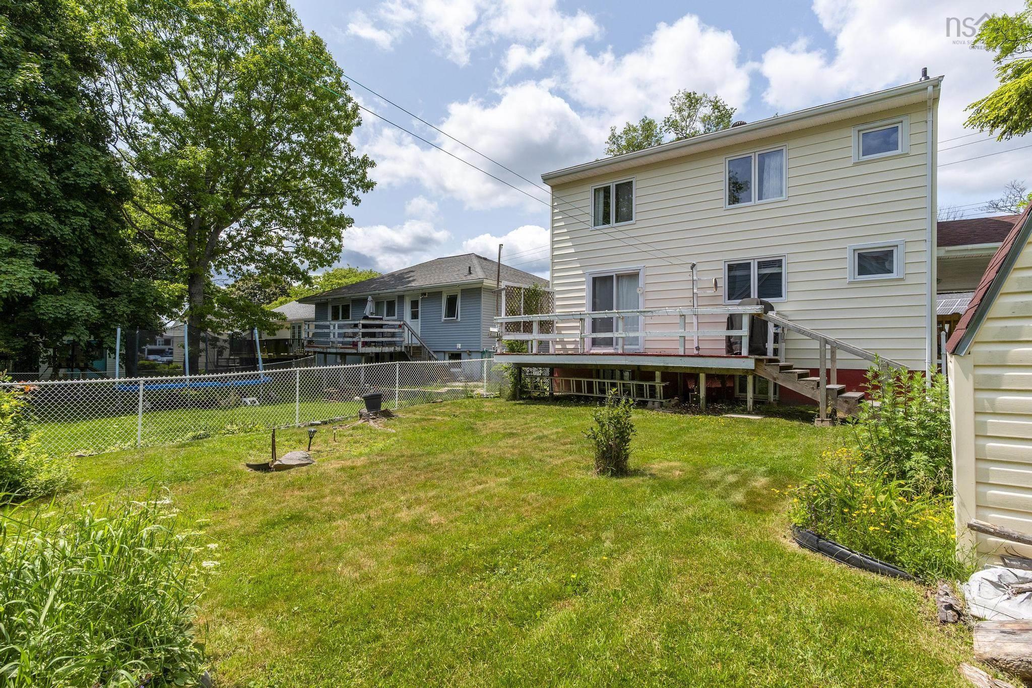 $524,900.00: 16 Limardo Drive, Dartmouth
