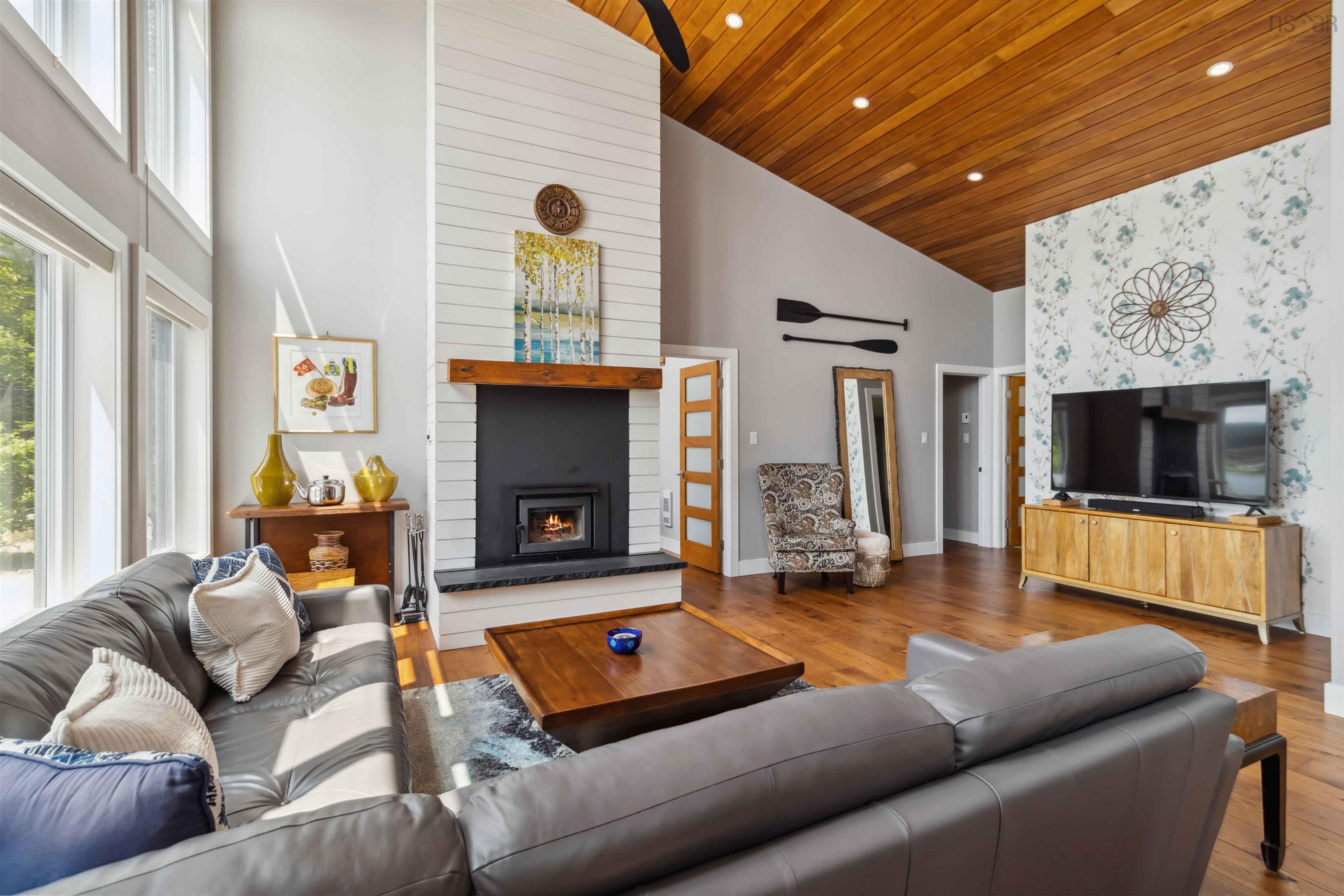 $1,190,000.00: 155 Borgalds Shore Drive, Chester Basin