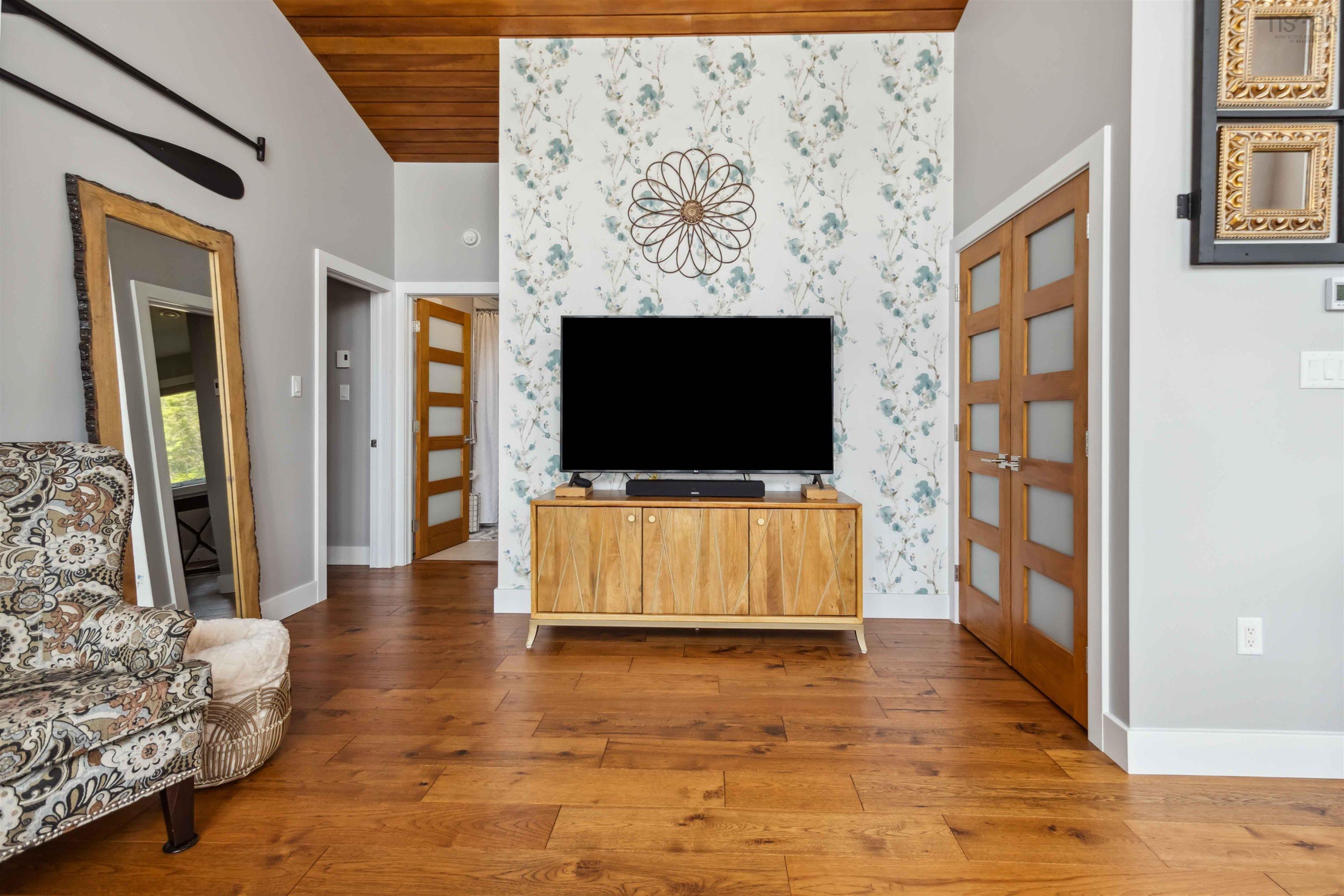 $1,190,000.00: 155 Borgalds Shore Drive, Chester Basin