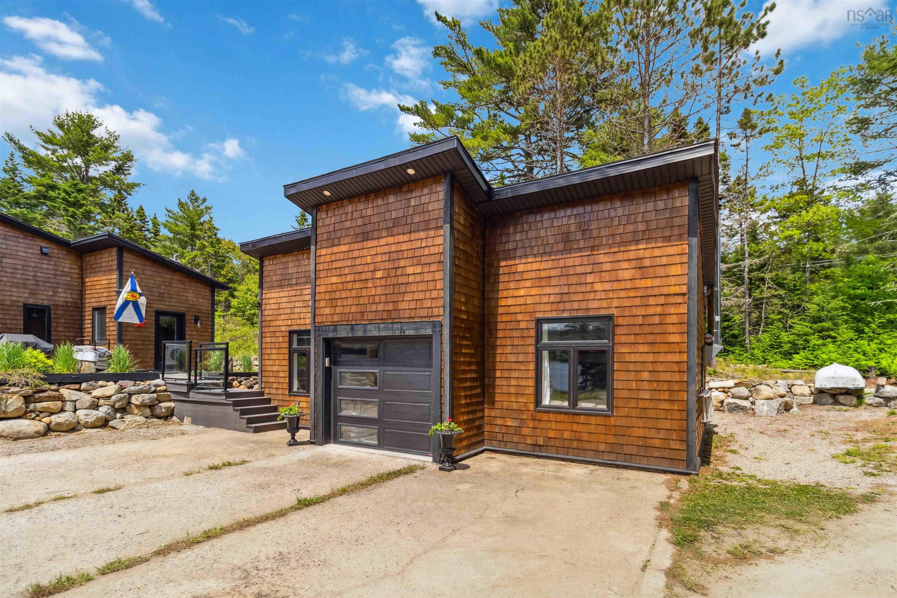 $1,190,000.00: 155 Borgalds Shore Drive, Chester Basin