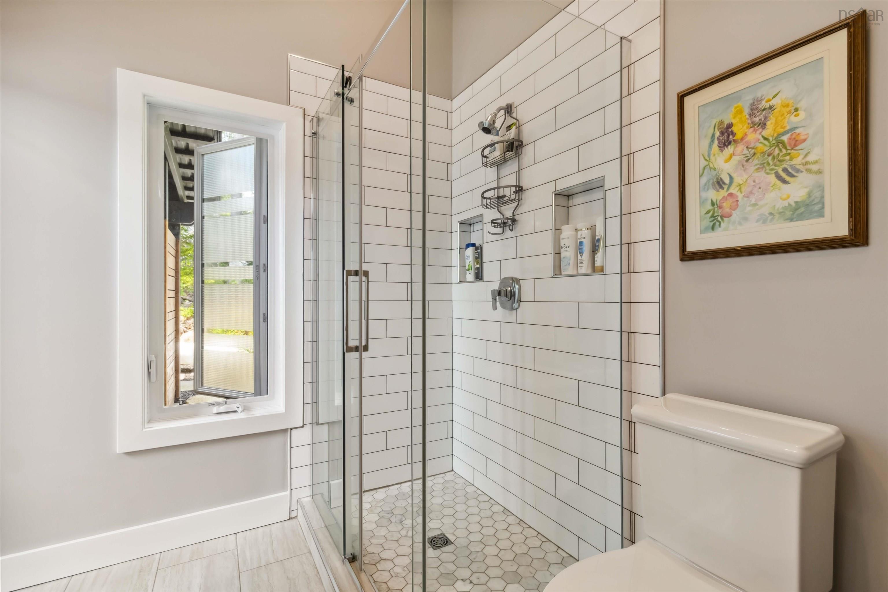 $1,190,000.00: 155 Borgalds Shore Drive, Chester Basin