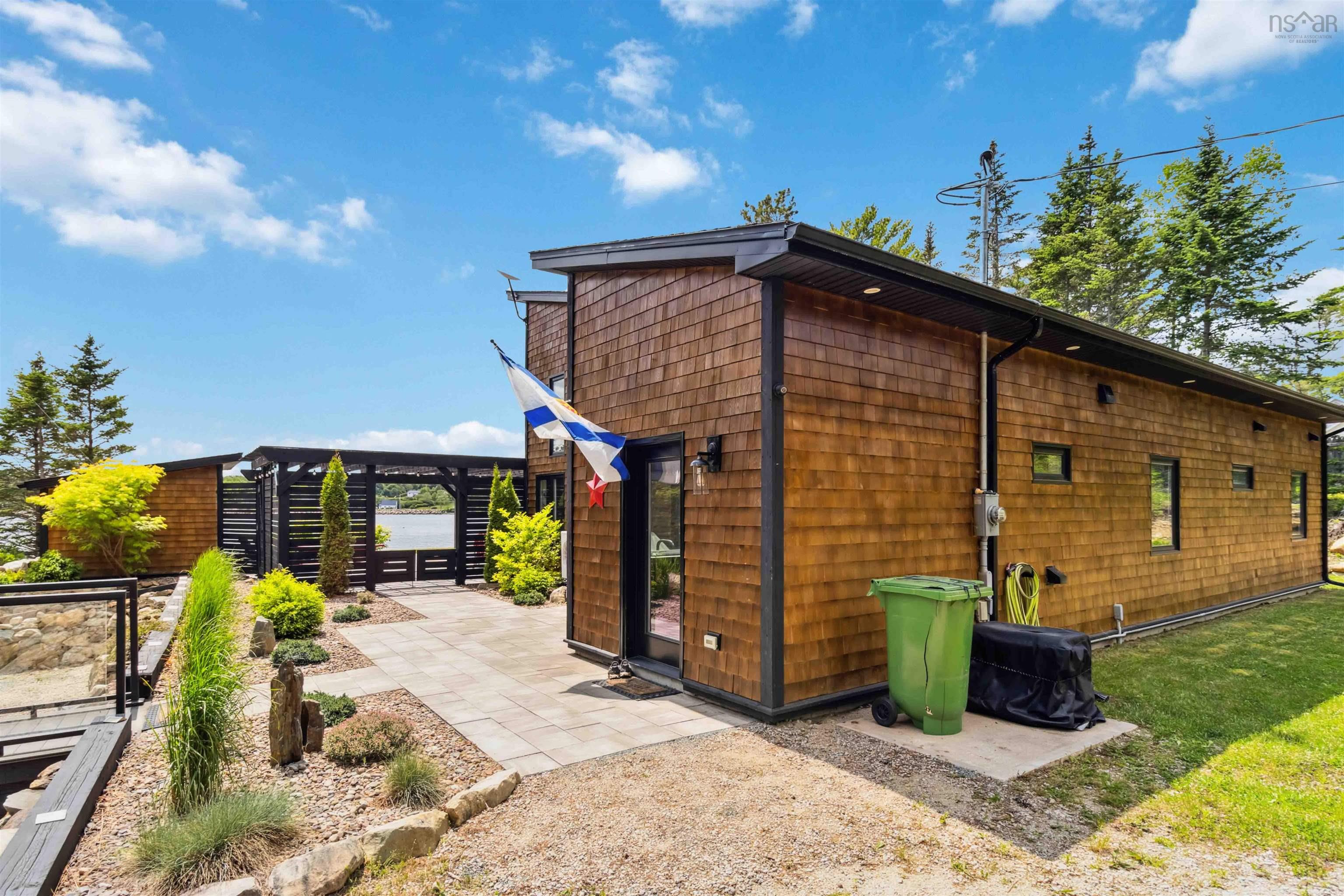 $1,190,000.00: 155 Borgalds Shore Drive, Chester Basin