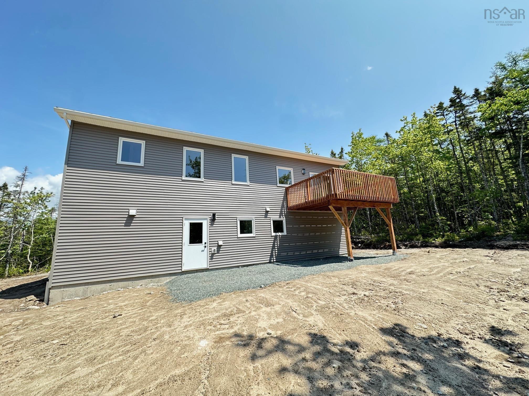 $649,900.00: 2724 Prospect Road, Whites Lake