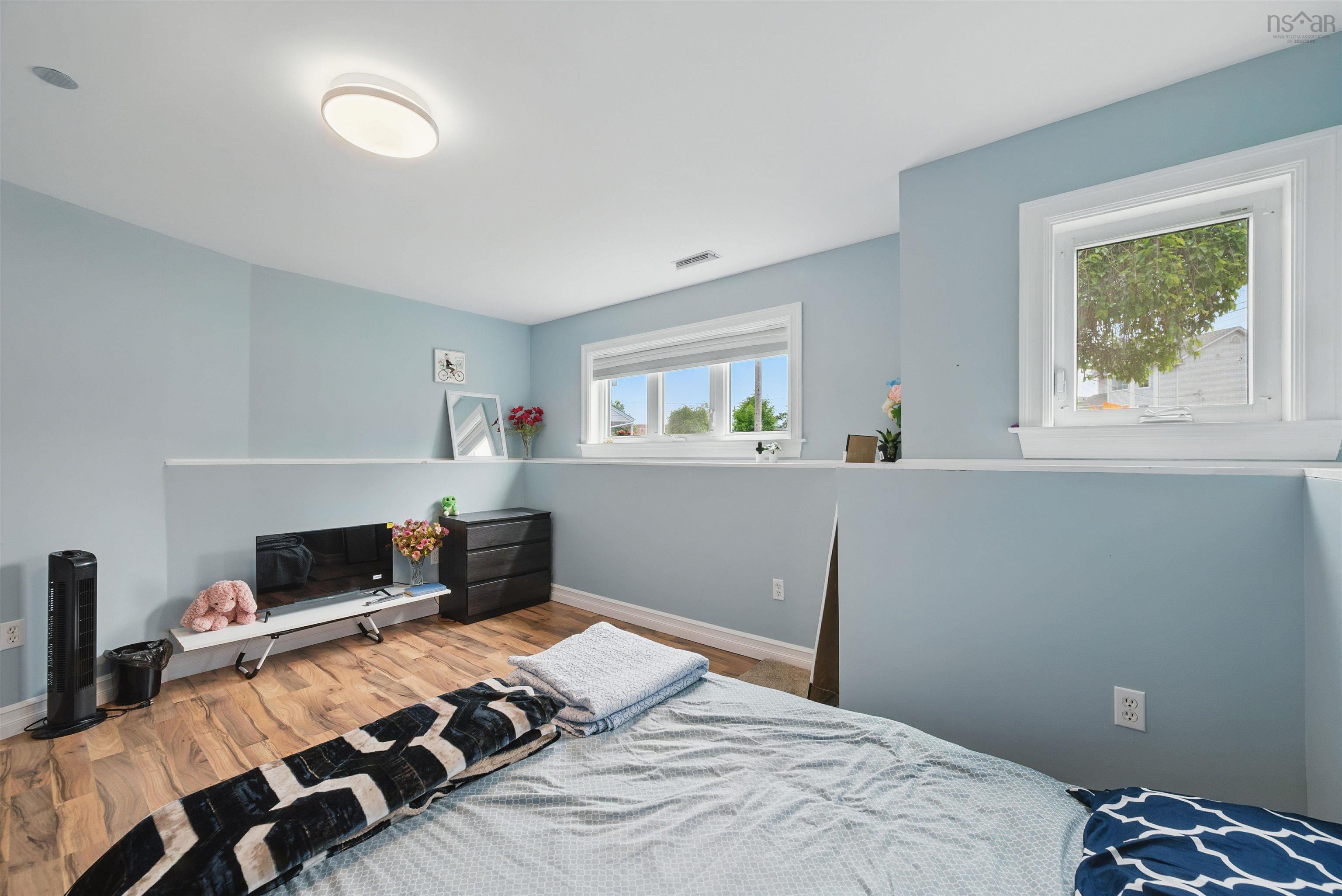 $549,900.00: 11 Bond Court, Lower Sackville